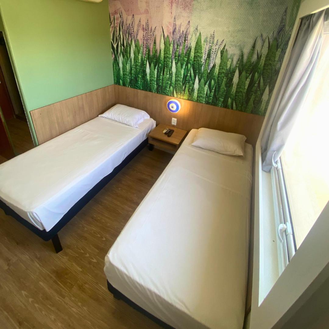 Standard Apartment with Twin Beds