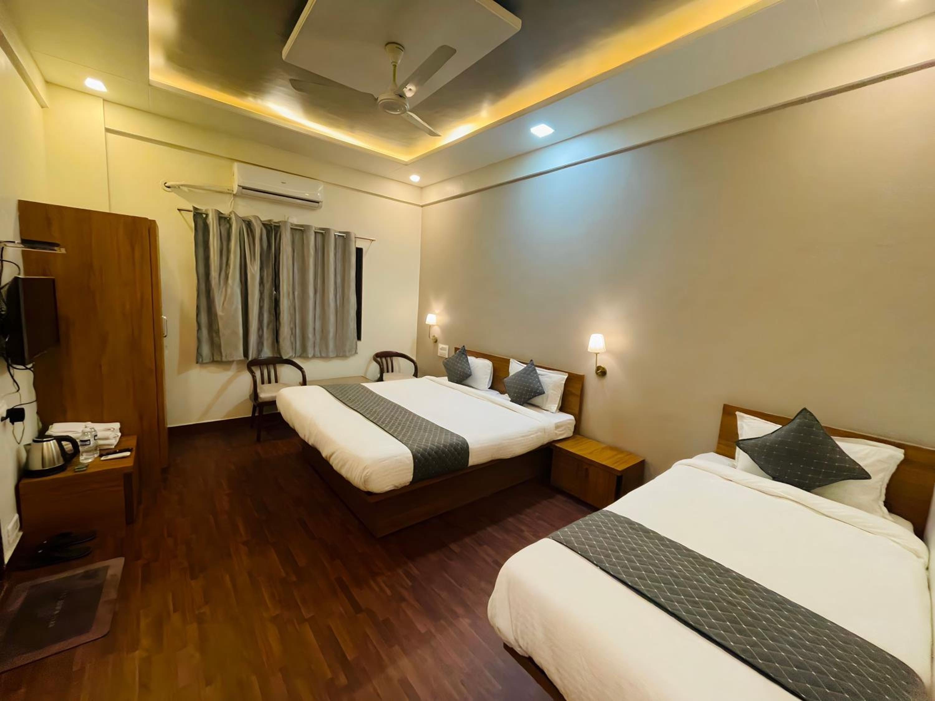 Triple Room - Photo 1