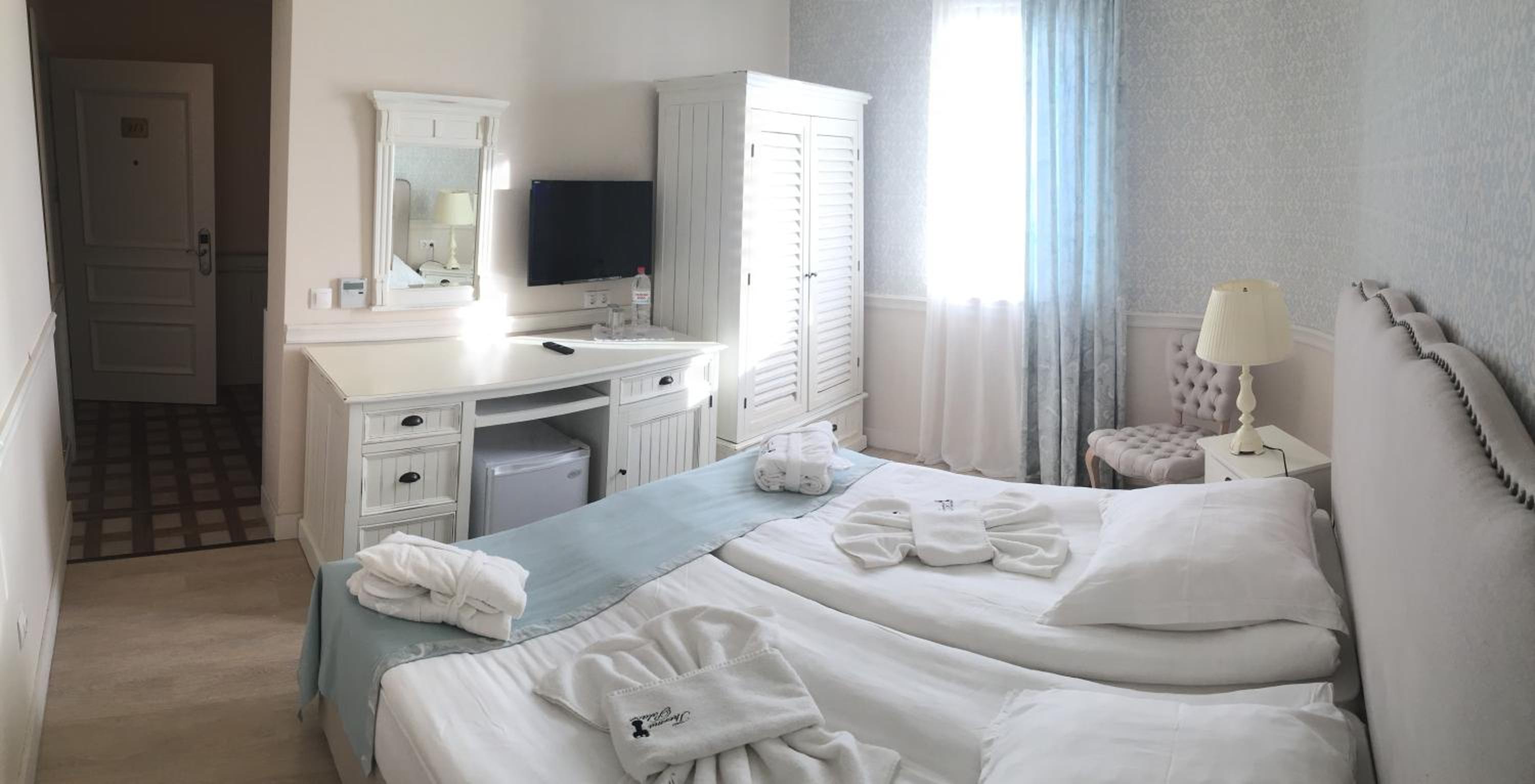 Economy Double Room (2 adults) photo 1
