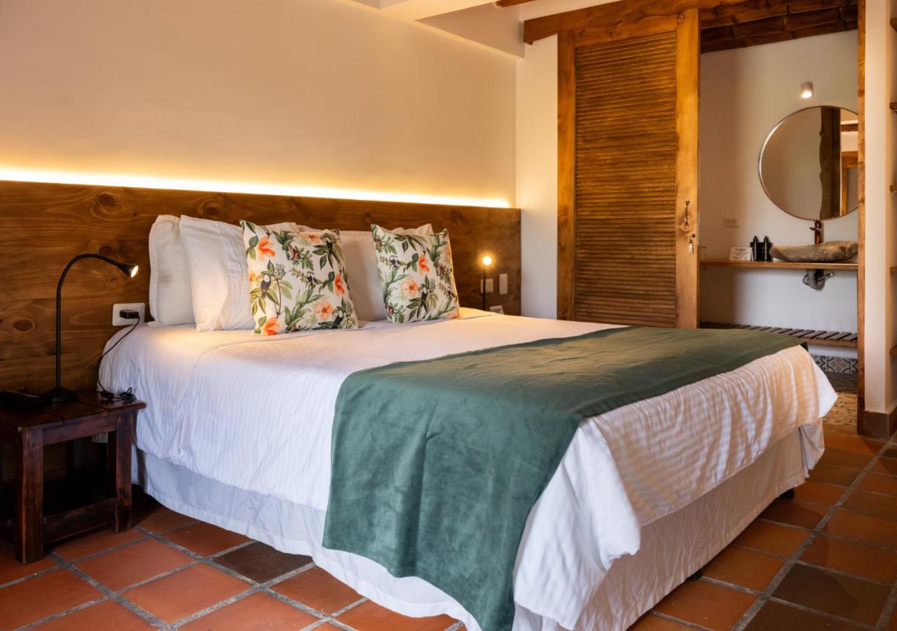 Deluxe Double Room - Photo 1