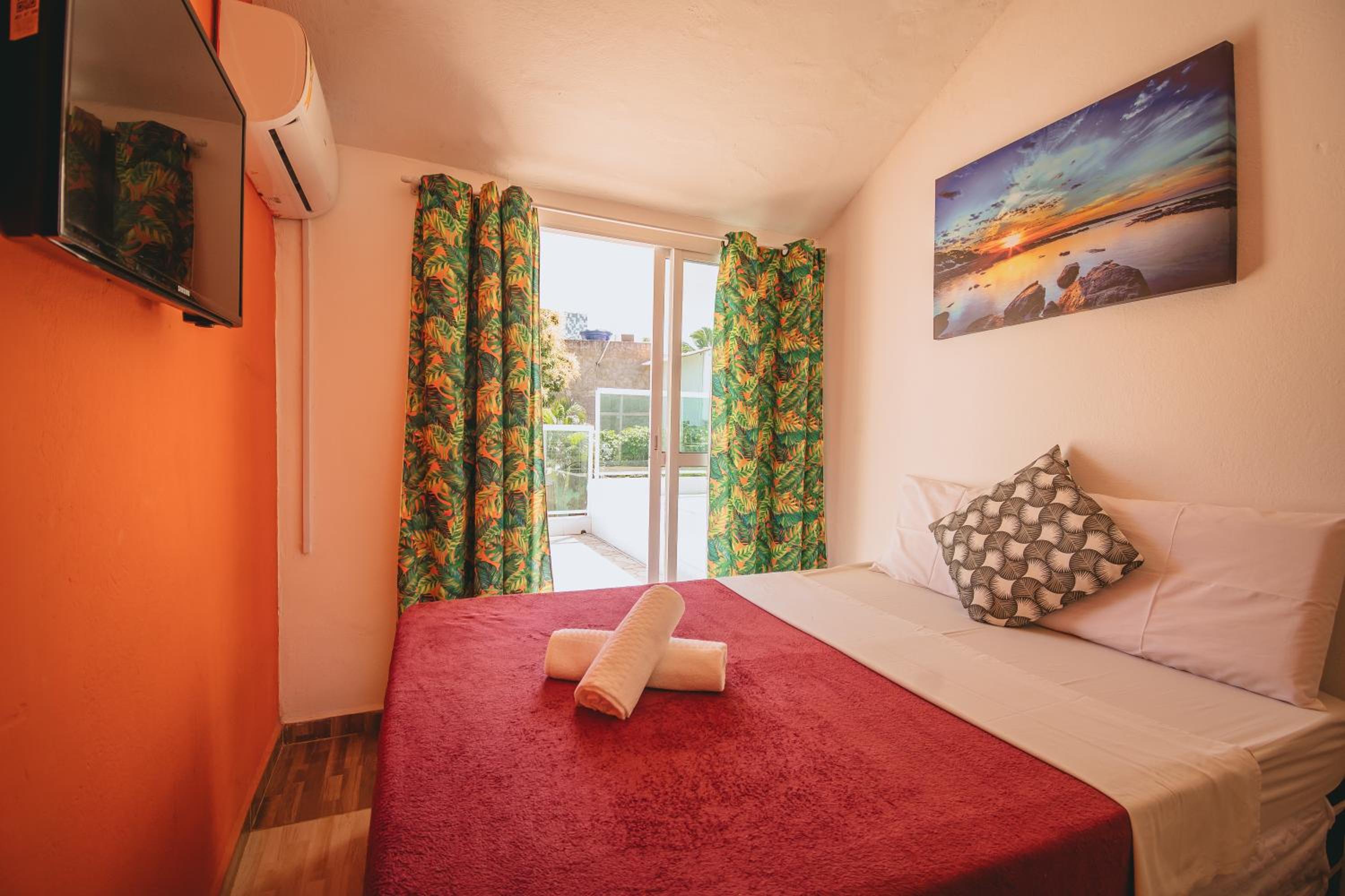 Deluxe Double Room with Balcony photo 1