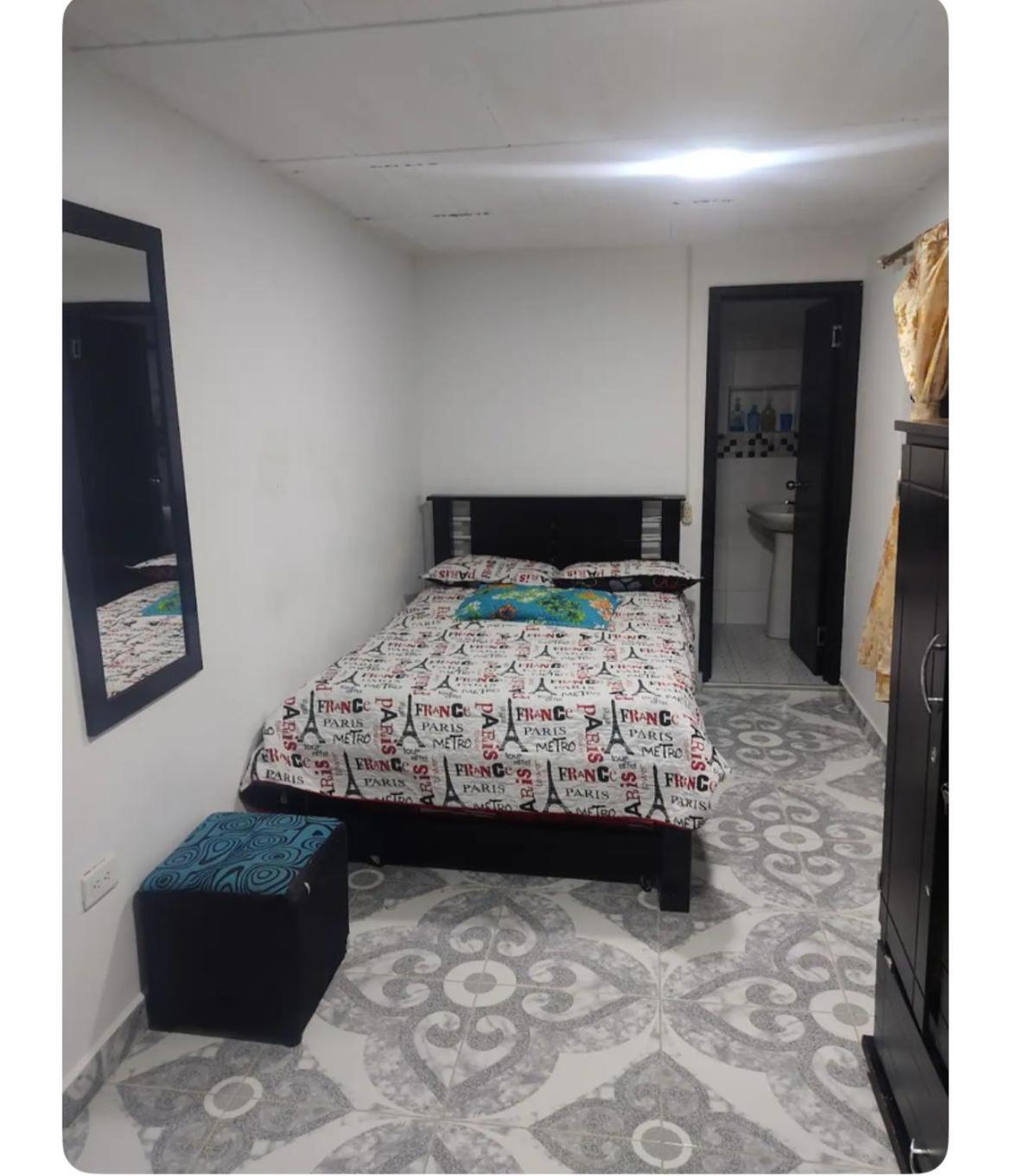 Double Room with Private Bathroom photo 1