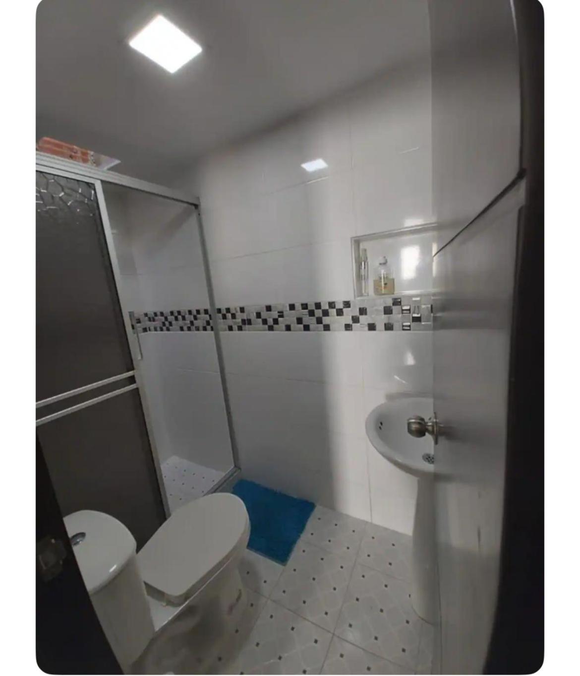 Double Room with Private Bathroom photo 3