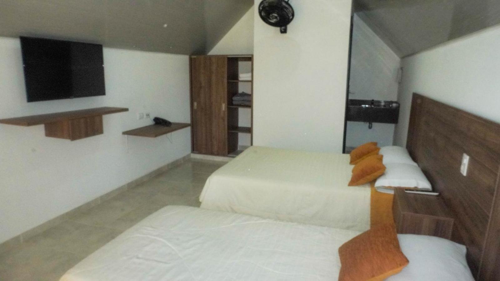 Standard Double Room with Fan photo 2