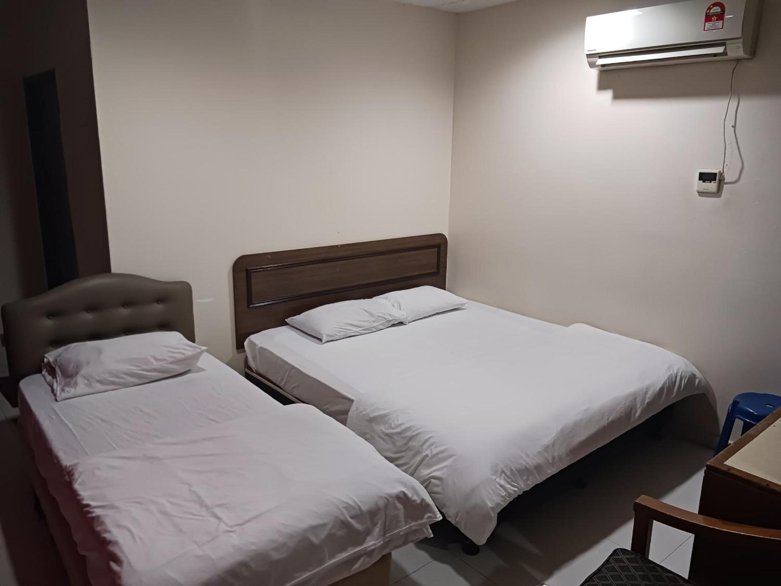 Deluxe Triple Room