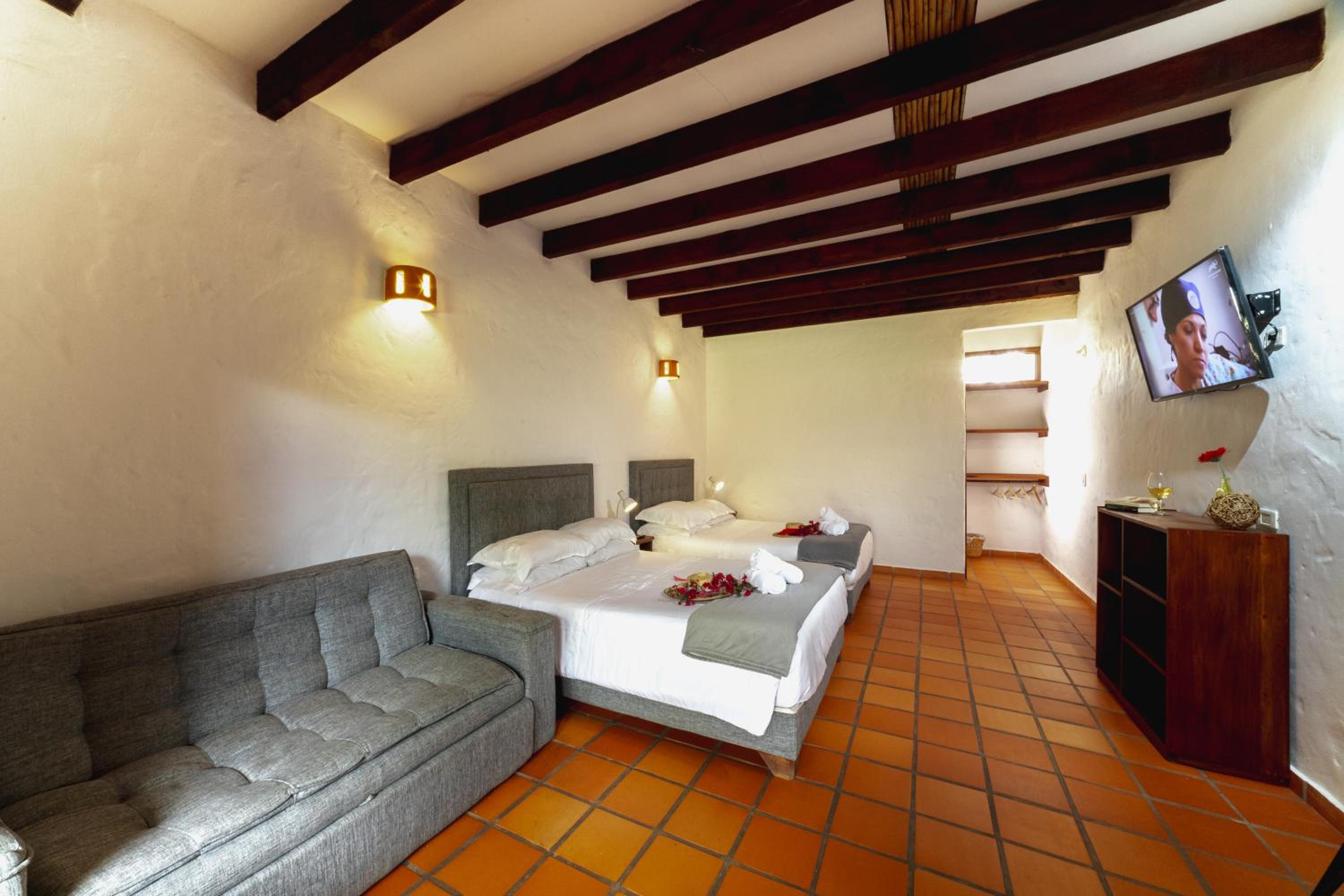 Family Room with Terrace photo 1