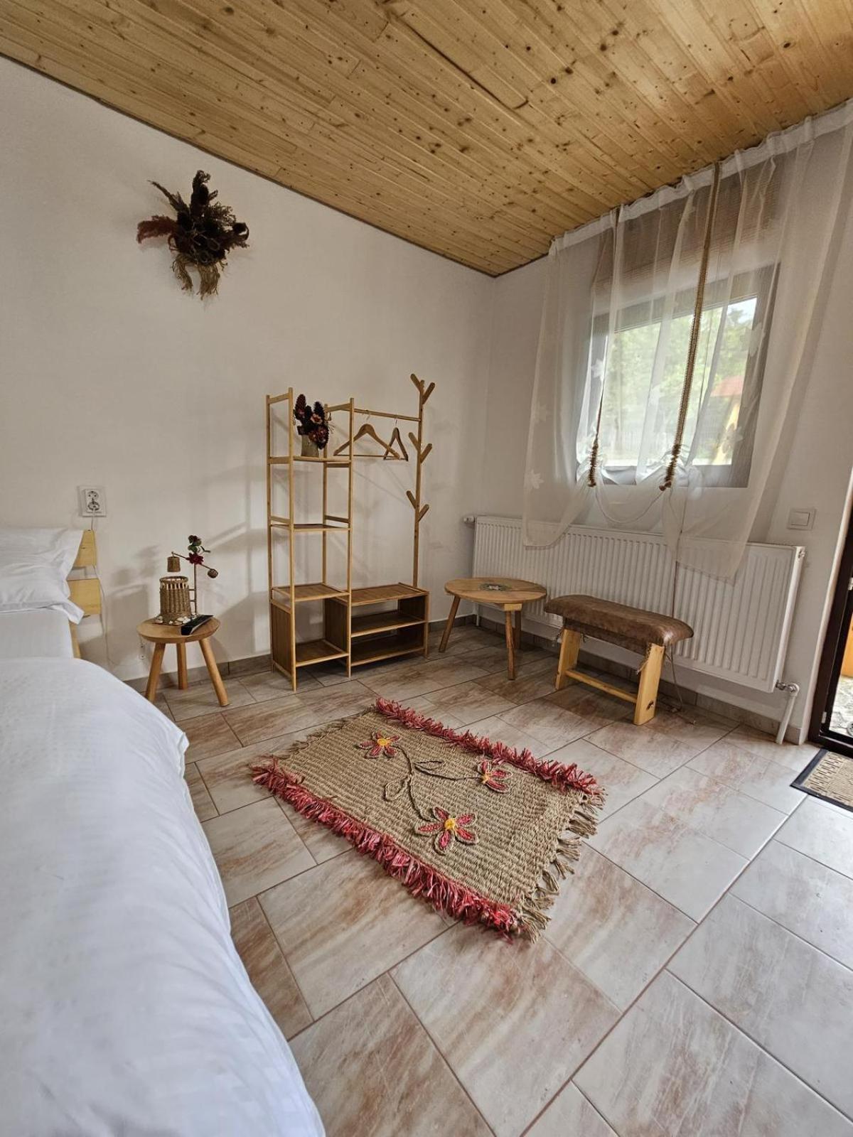 Double Room with Patio photo 2