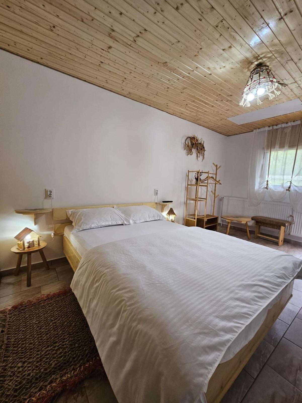 Double Room with Patio photo 1