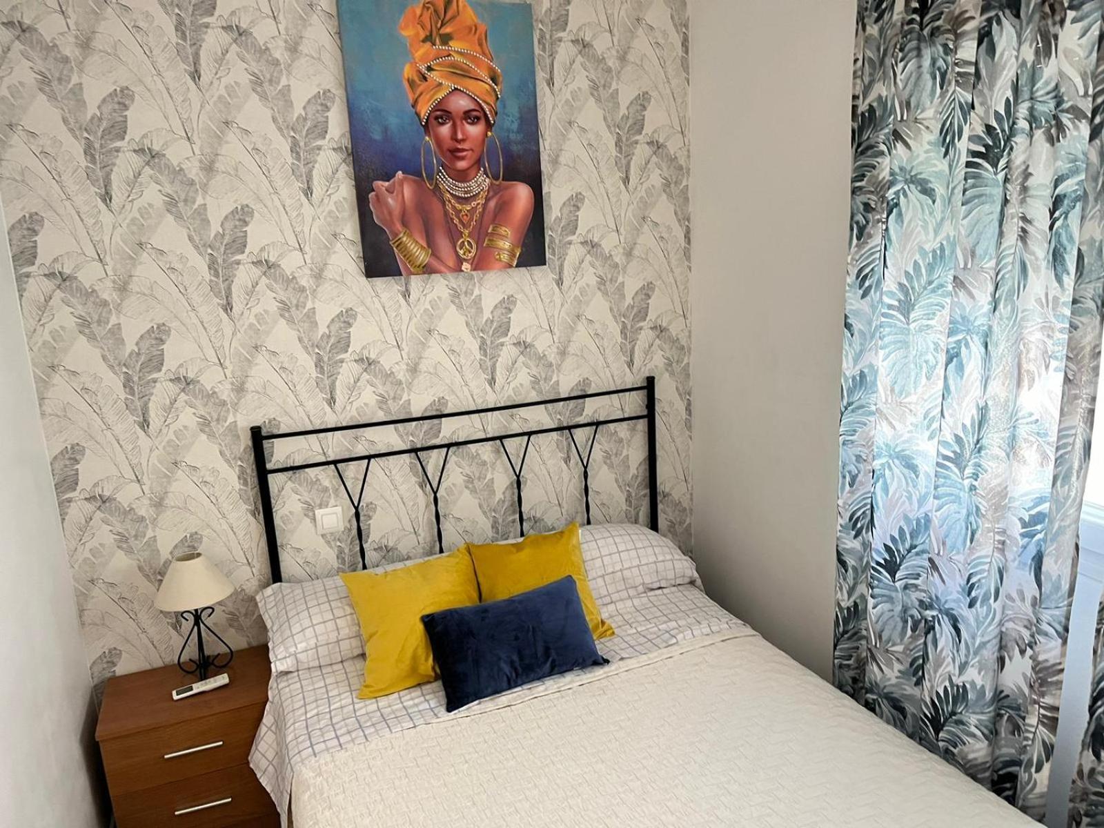 Two-Bedroom Apartment - Photo 35
