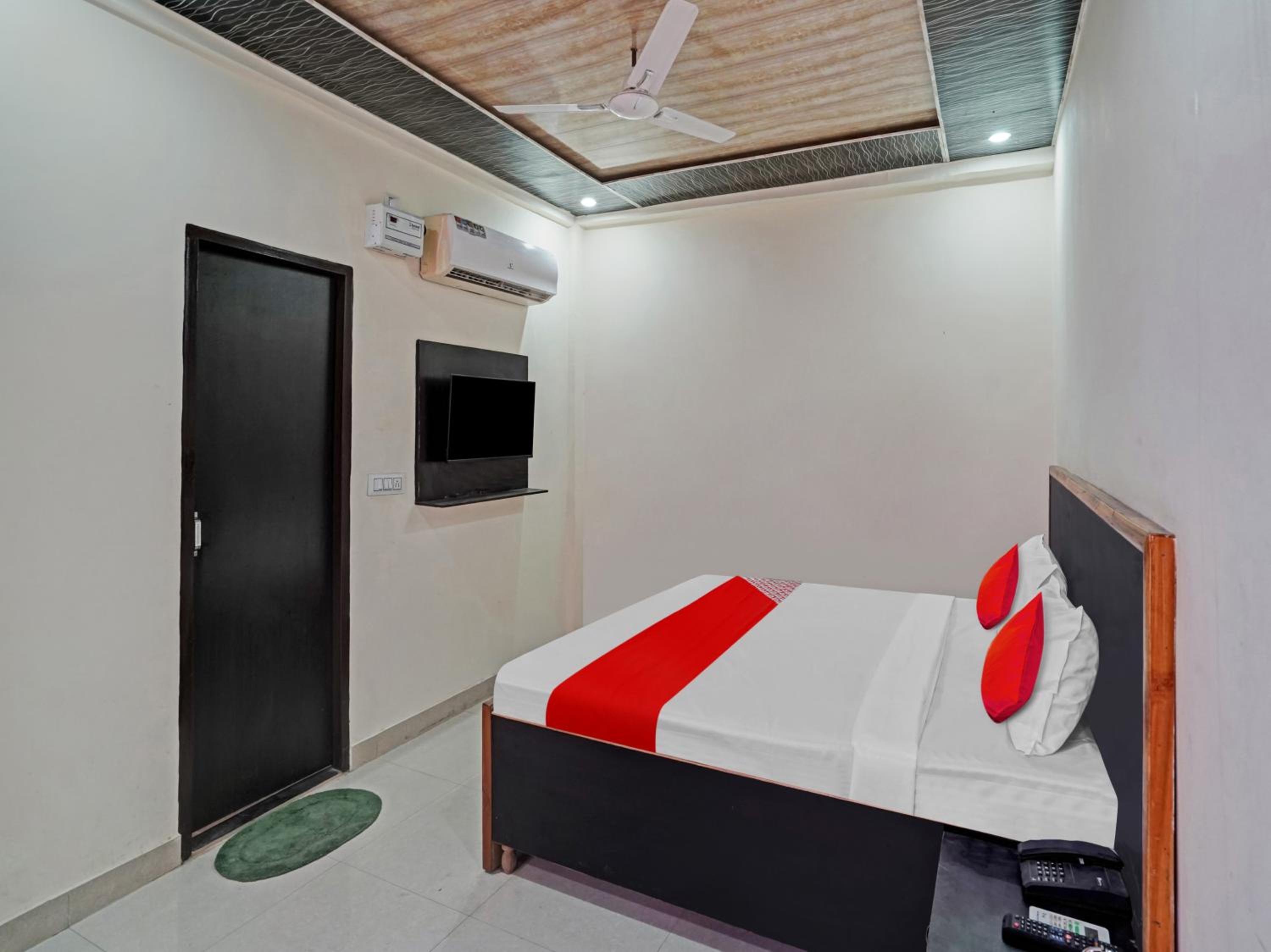Classic Triple Room