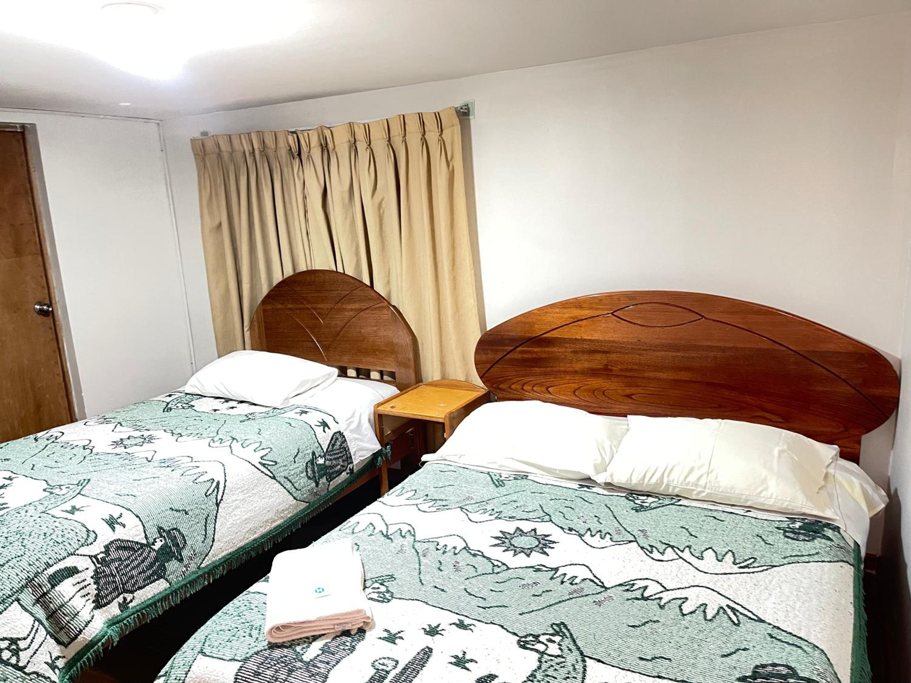 Single Room with Private Bathroom photo 1