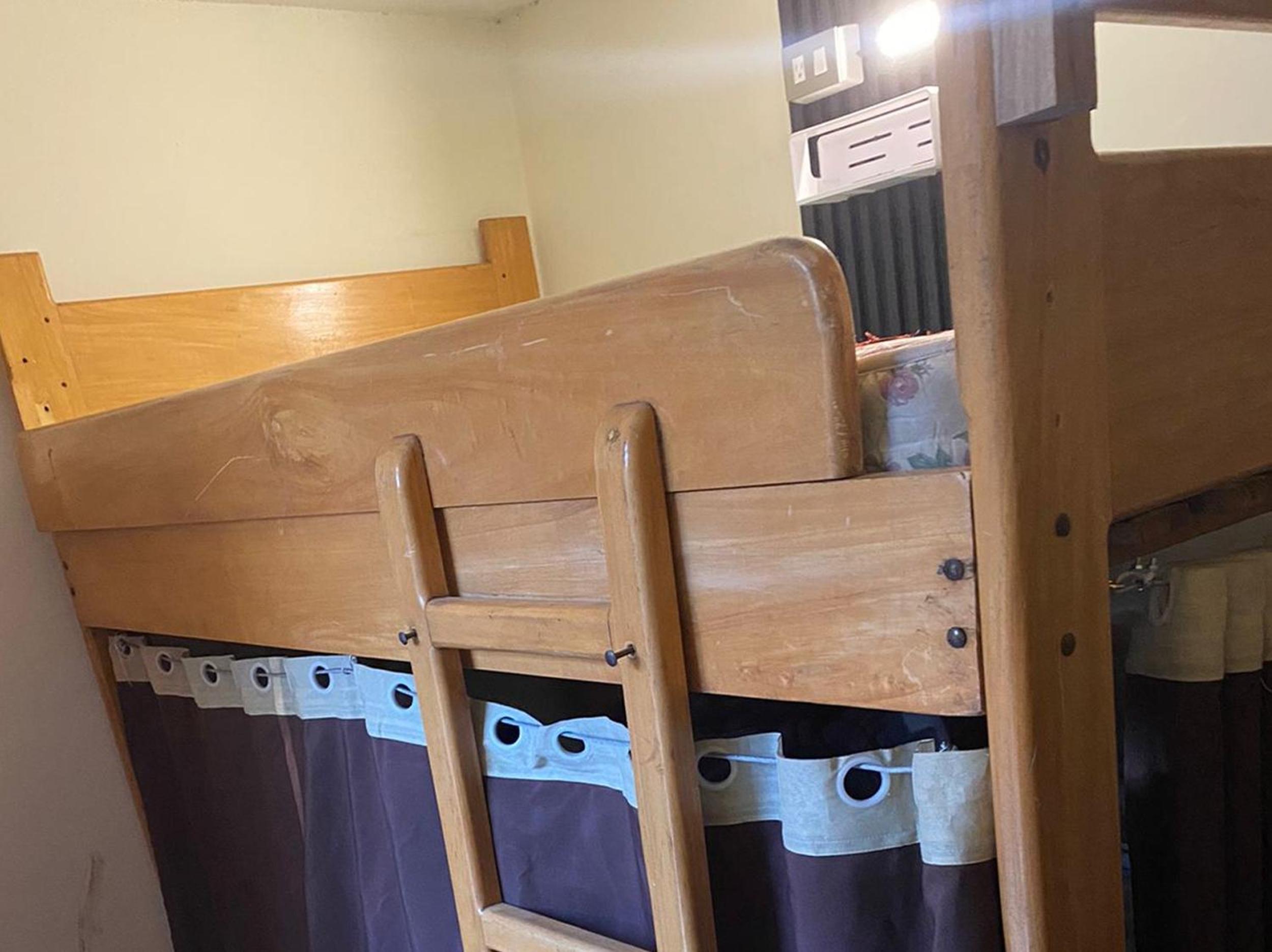 Single Bed In Dormitory Room photo 1
