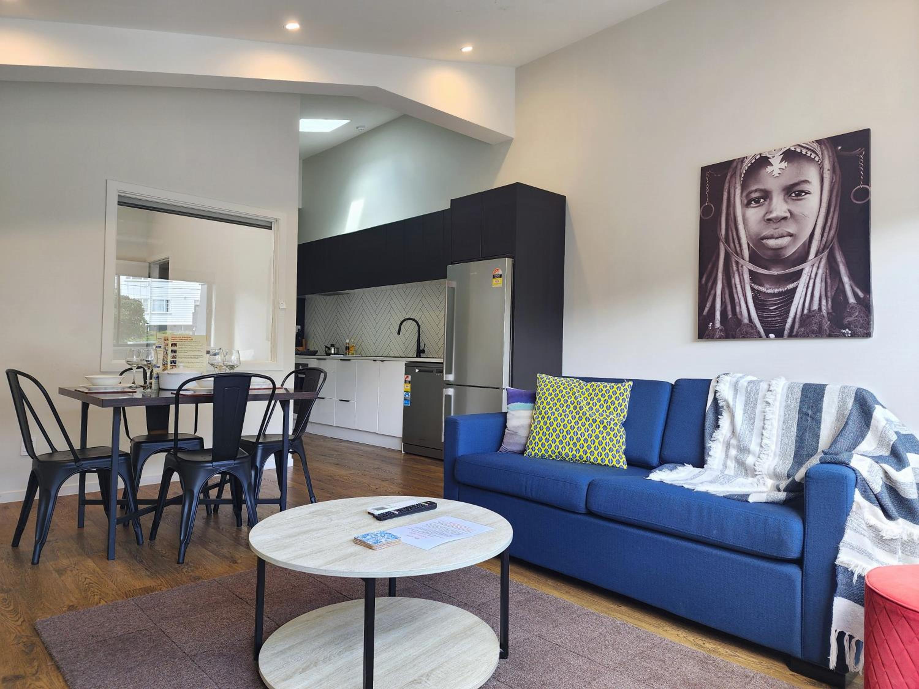 Two-Bedroom Apartment - Photo 18