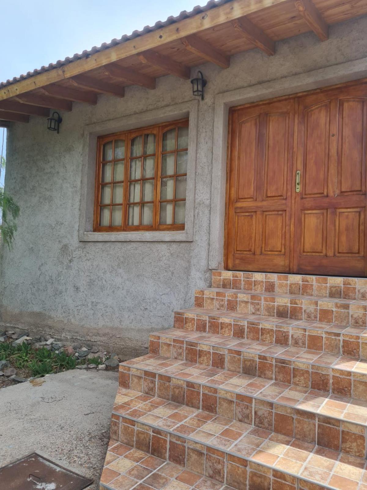 One-Bedroom House photo 1