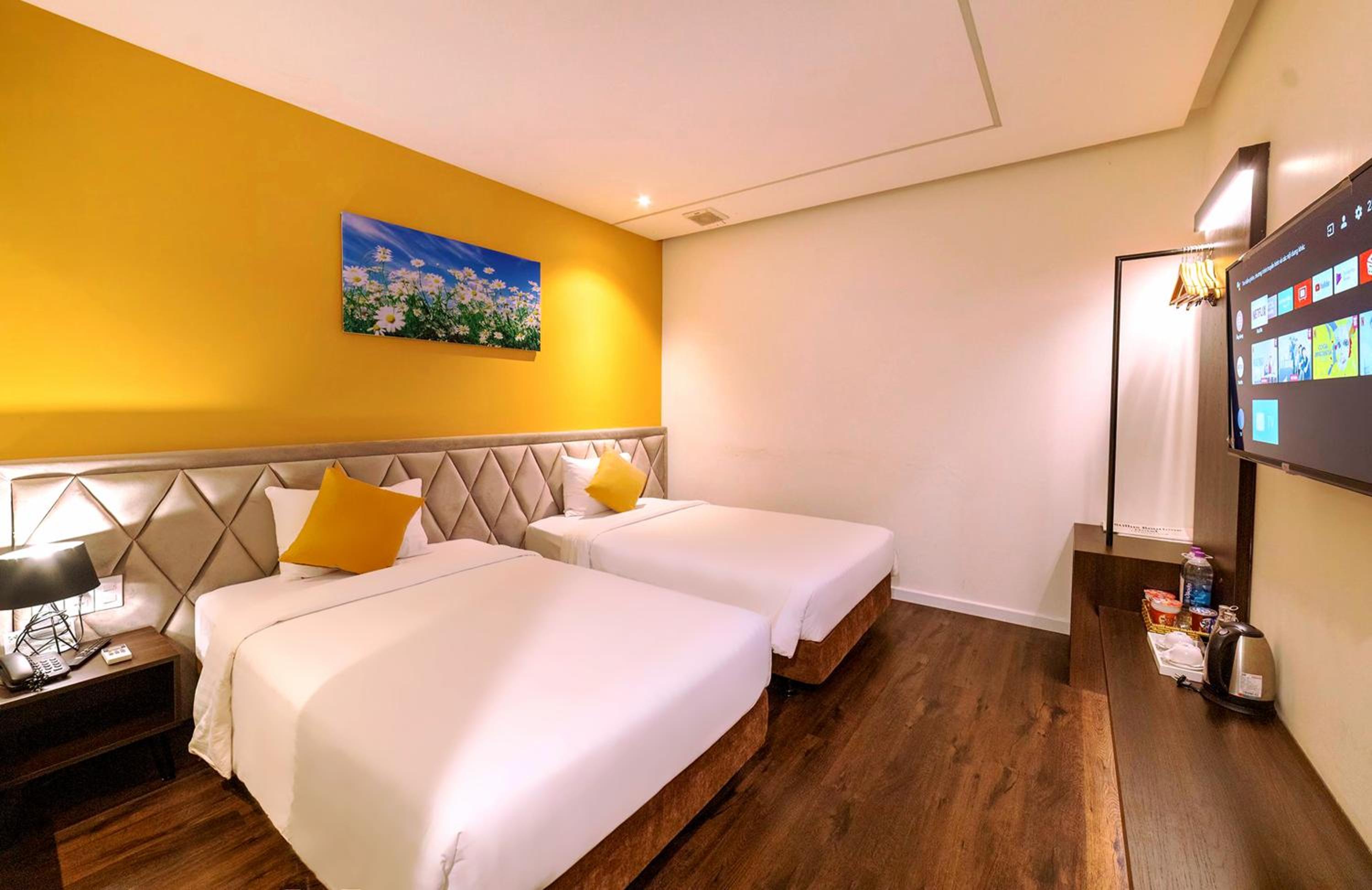 Superior Twin Room - Photo 1