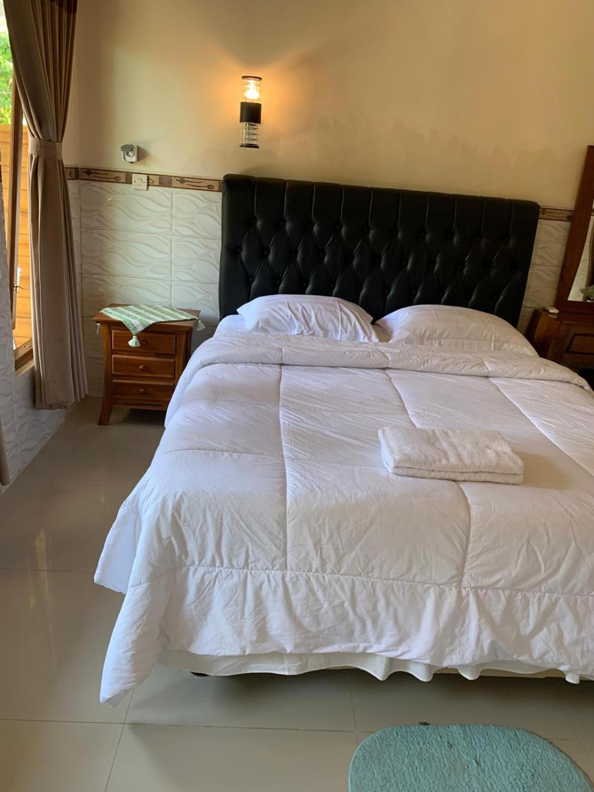 Double Room - Photo 8