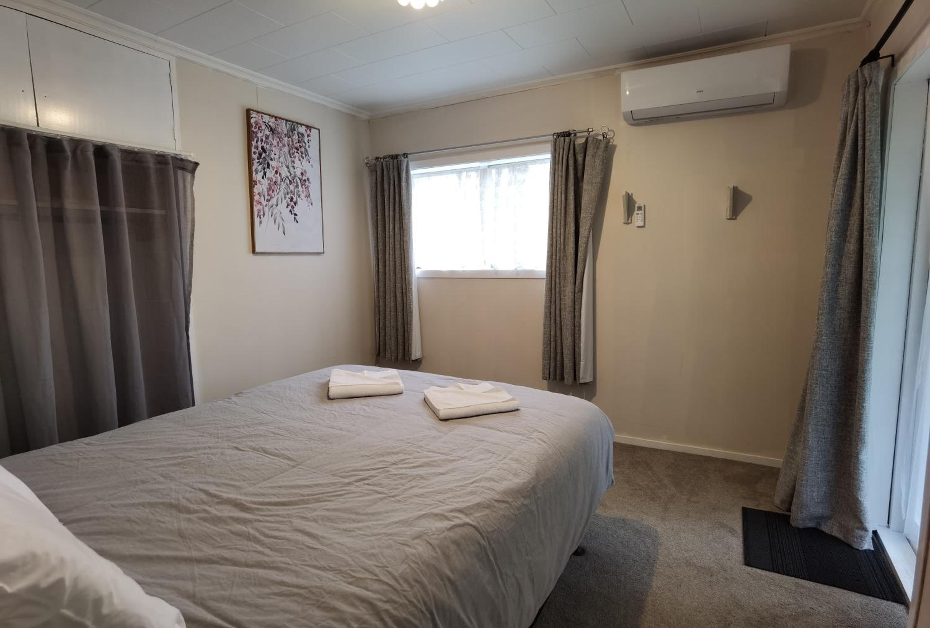 Two-Bedroom Suite - Photo 7