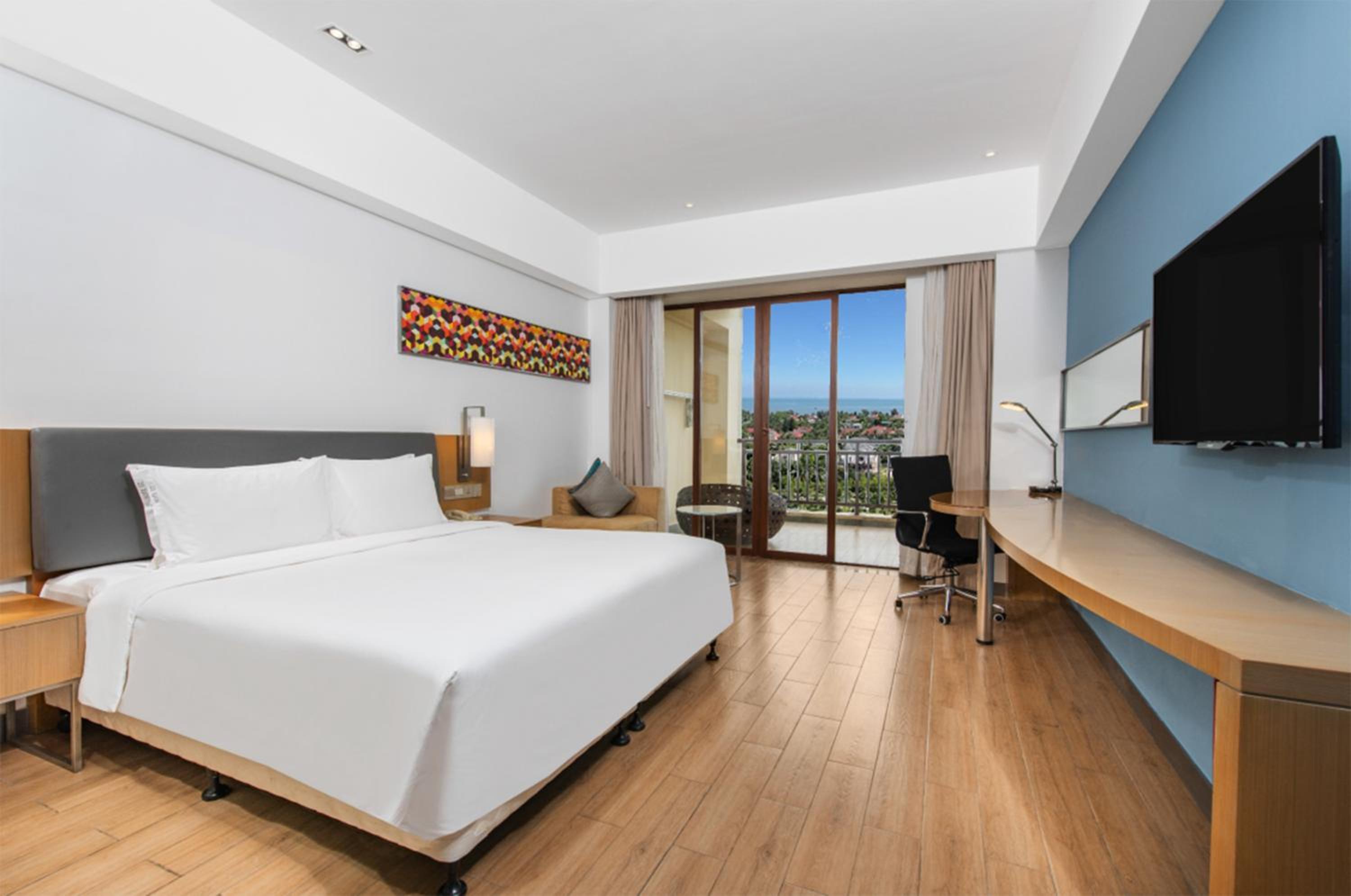 Hollywood Standard Twin Room with Sea View and Balcony photo 2