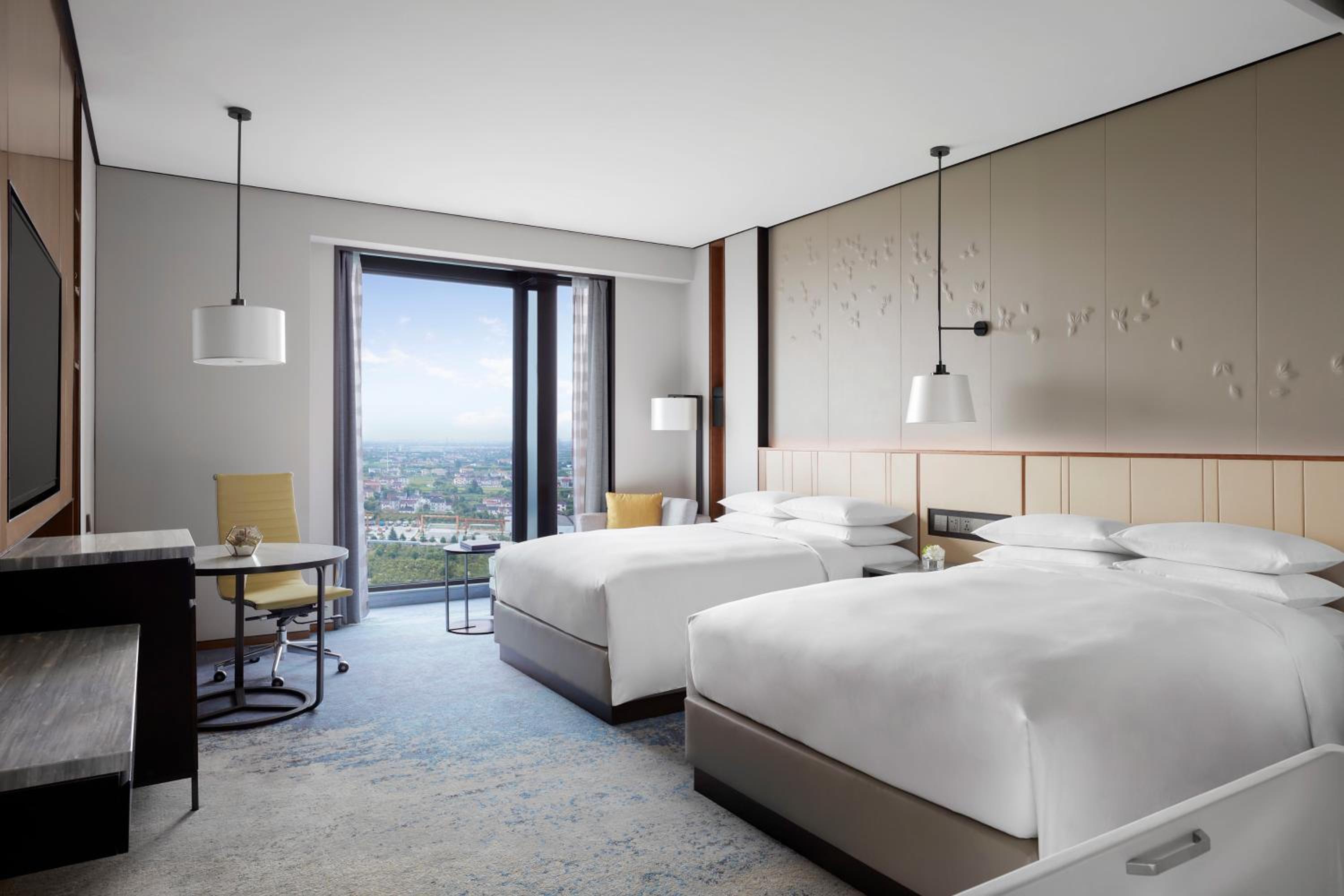 Double Room with Two Double Beds - Photo 4