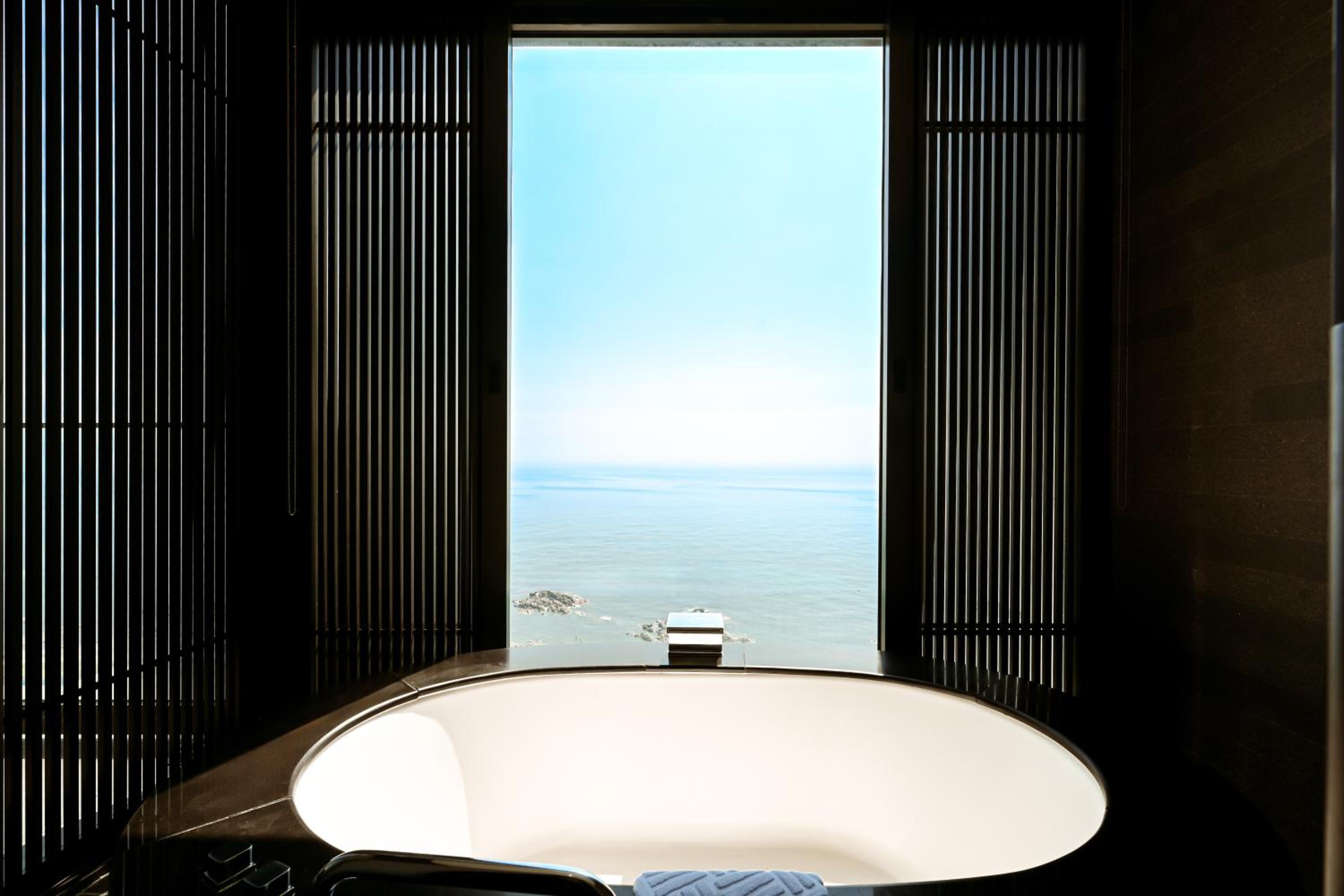 [Welcome Rim Club Festa] Executive King Room Ocean View With Lounge Access And Rim Point  