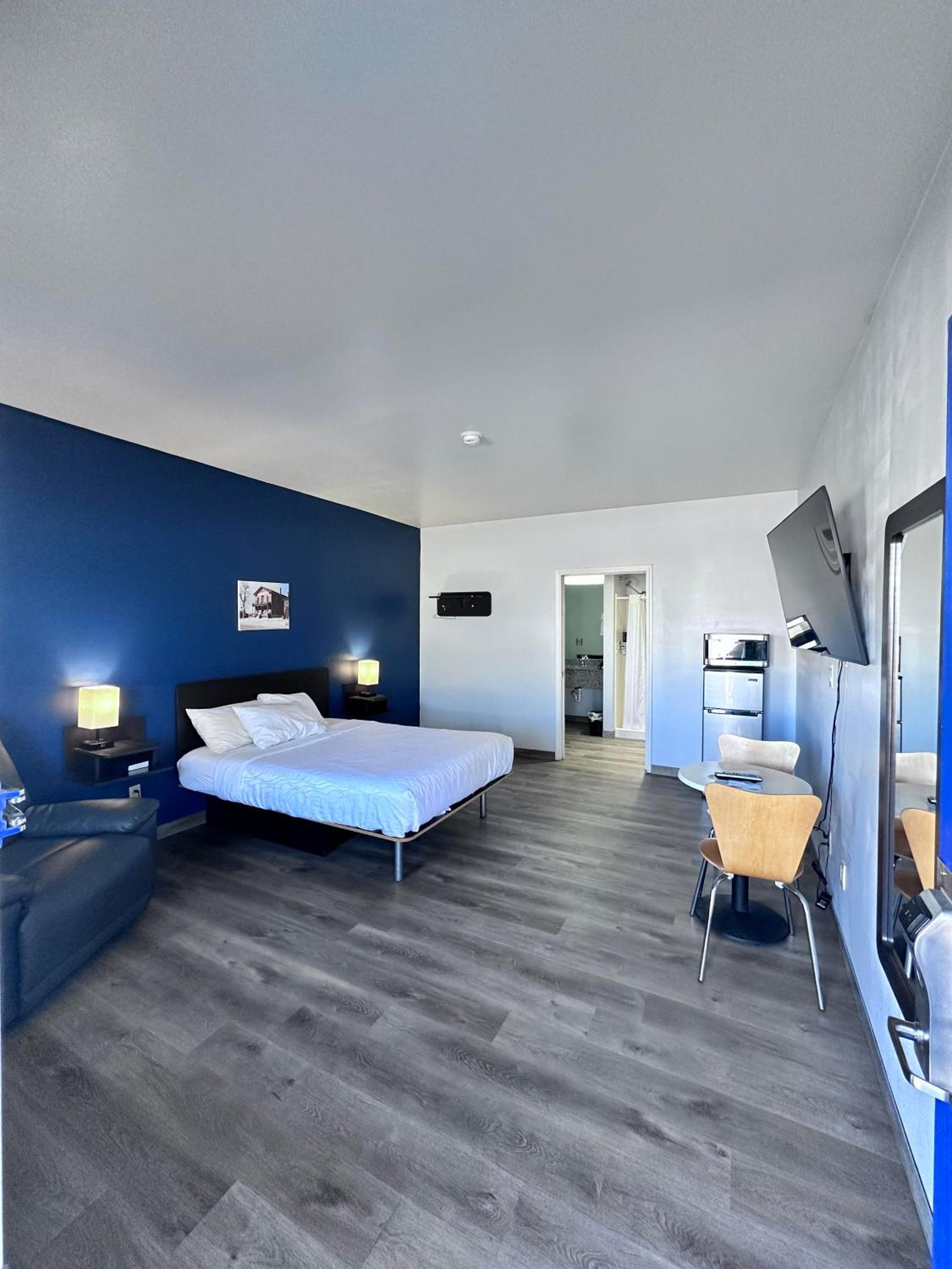 Queen Room with Spa Bath photo 1