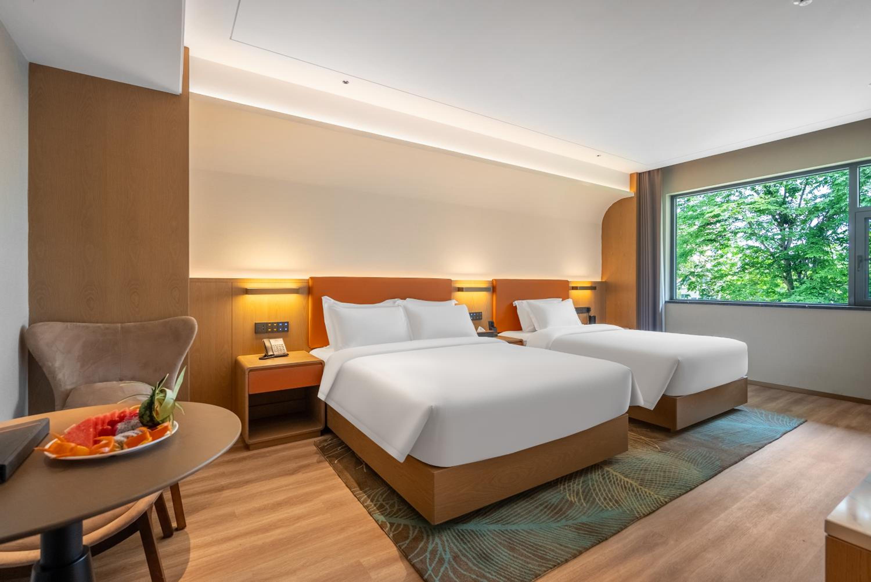 King Suite With One King Bed And One Single Bed - Smoking photo 1