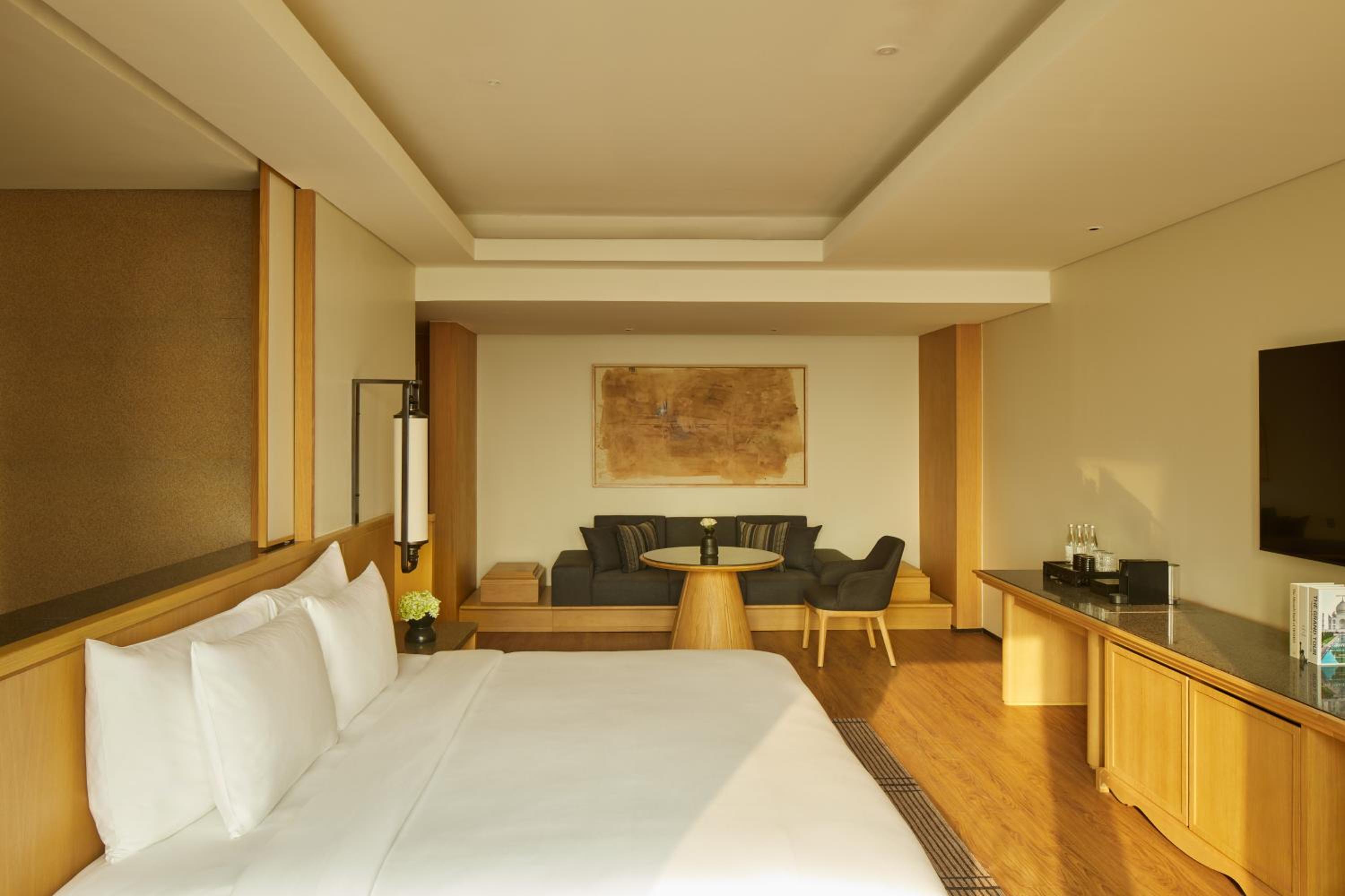 Junior Suite - Photo 1