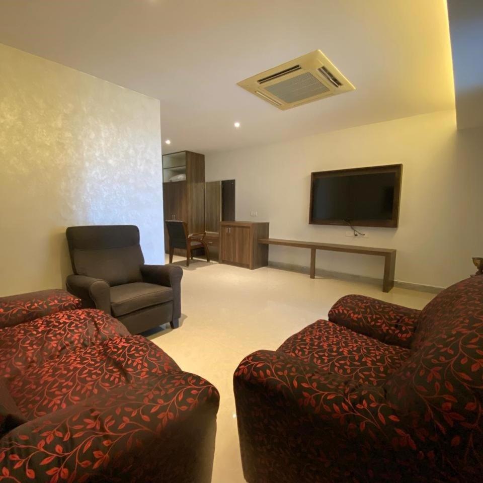 Deluxe Suite - Photo 4