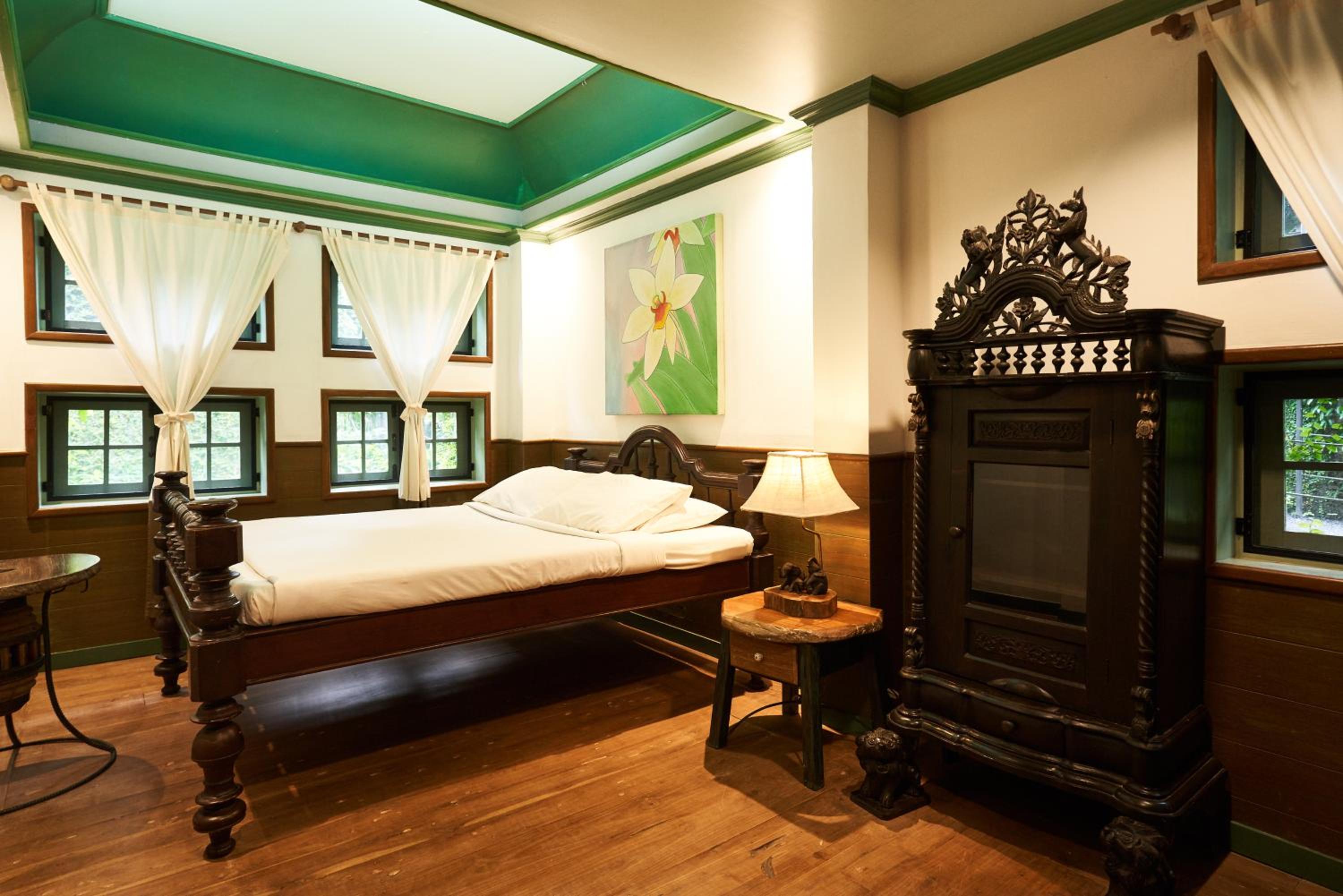 Deluxe Double or Twin Room - Photo 6