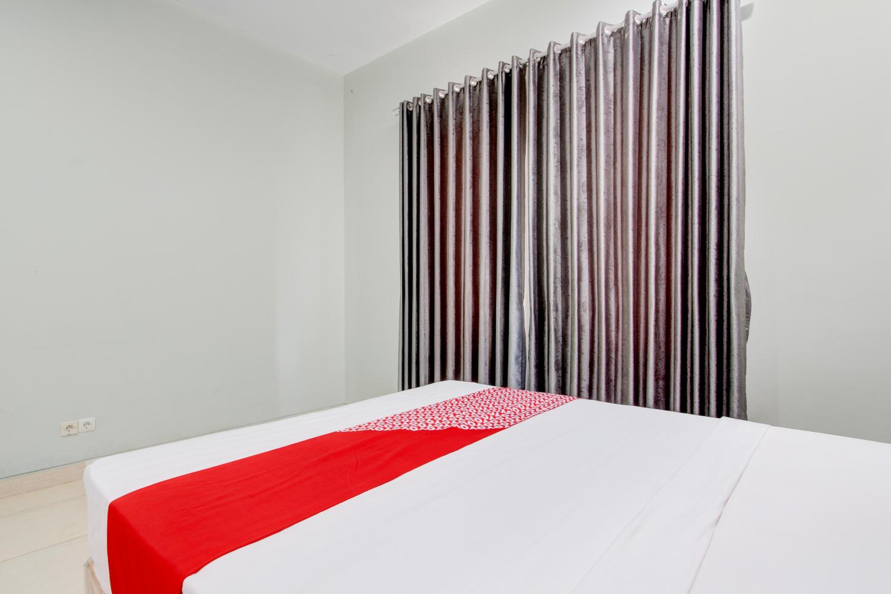 Deluxe Double Room - Photo 1