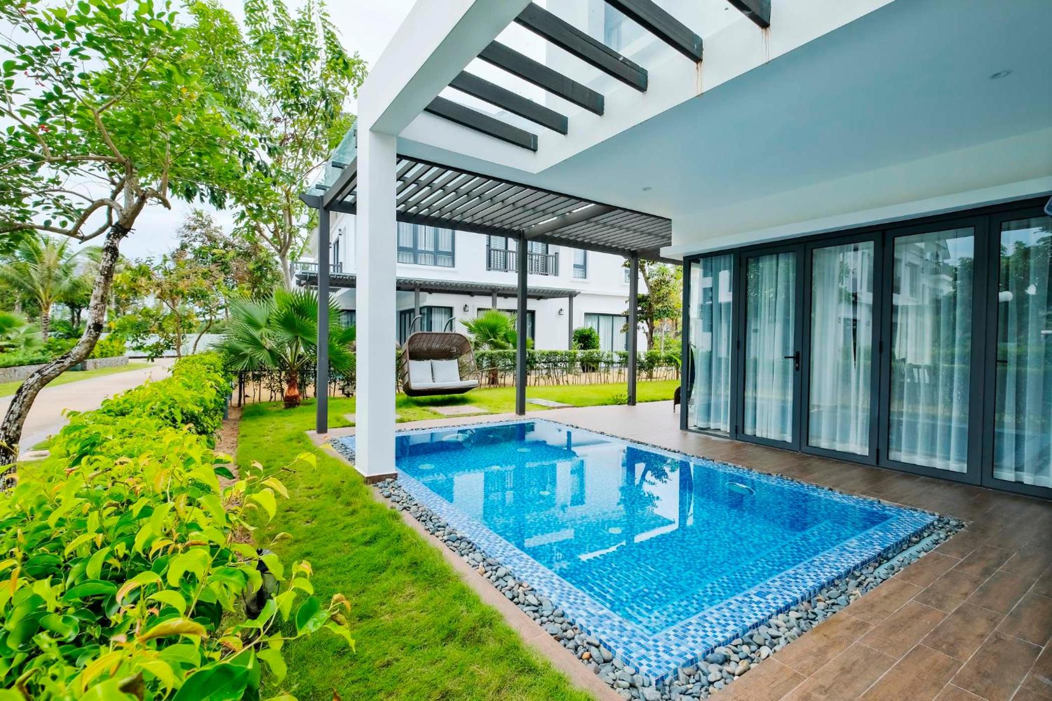 One-Bedroom Villa