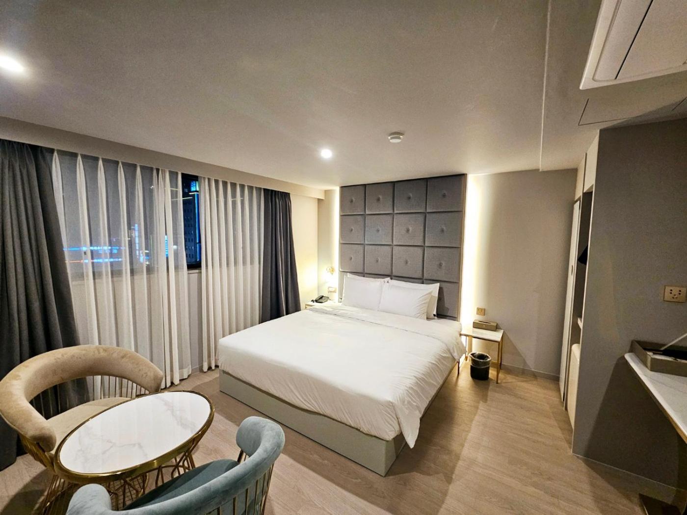 Deluxe Double Room - No Parking - Photo 1