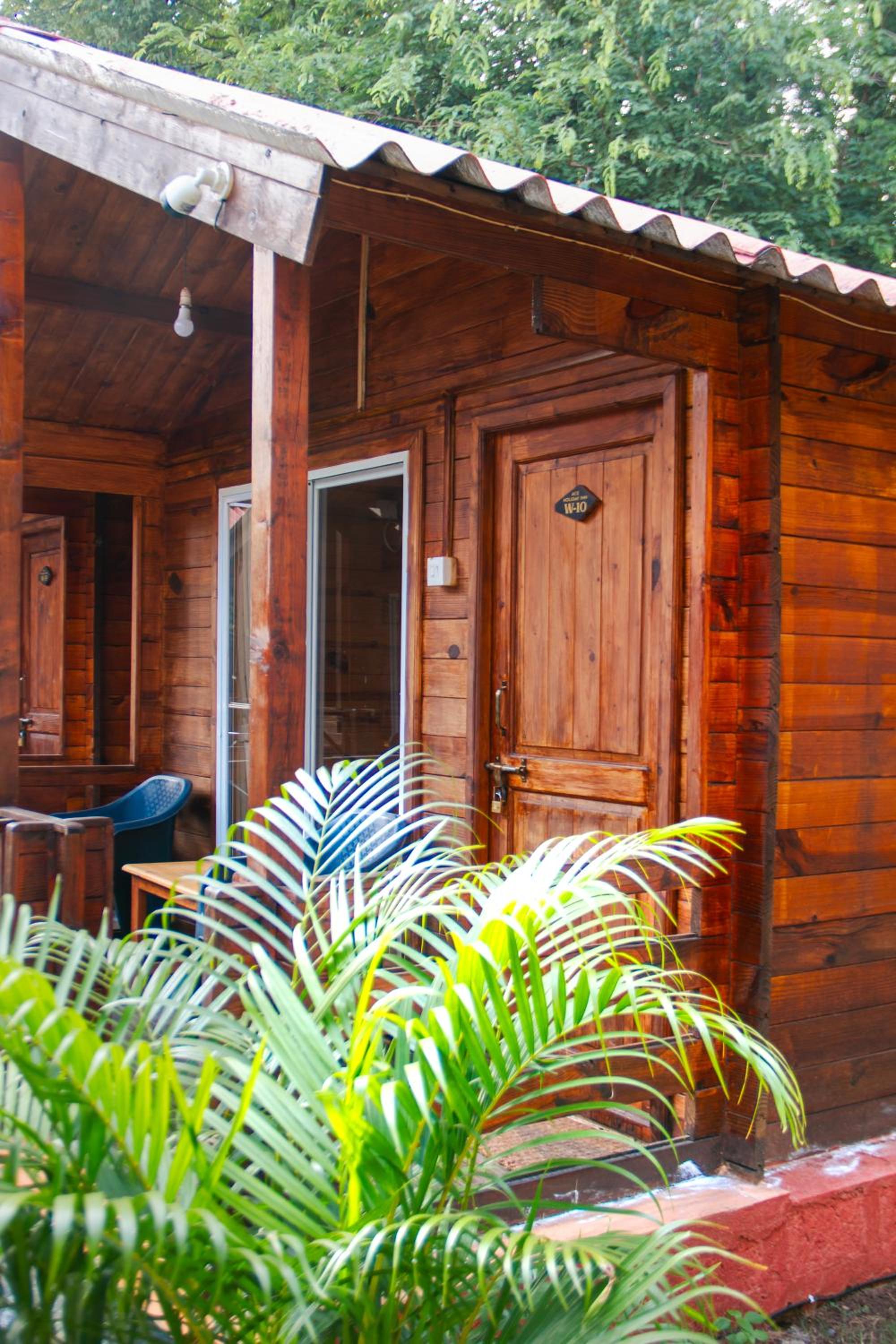 Villa photo 3