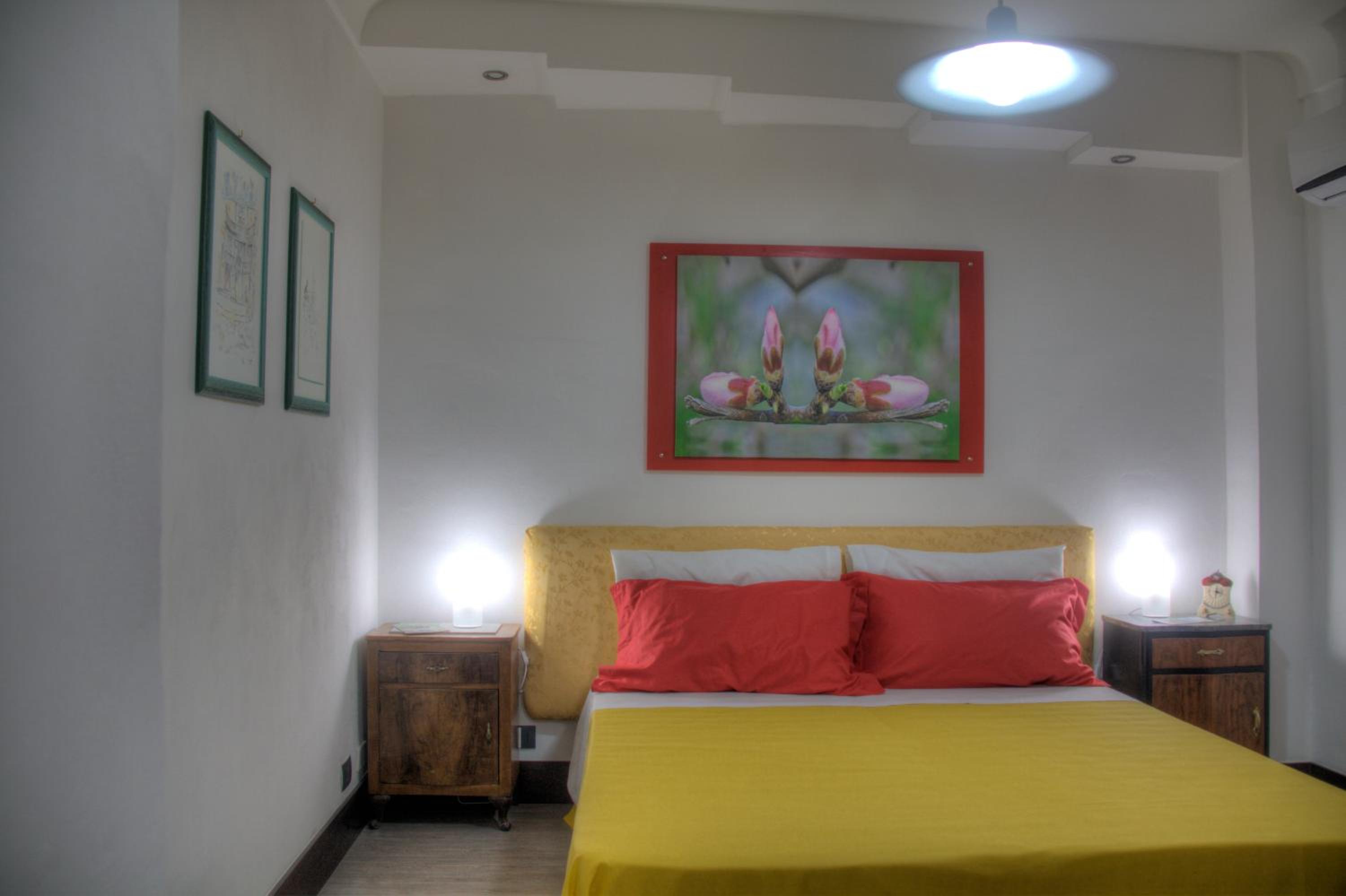 Triple Room with Private Bathroom - Photo 1