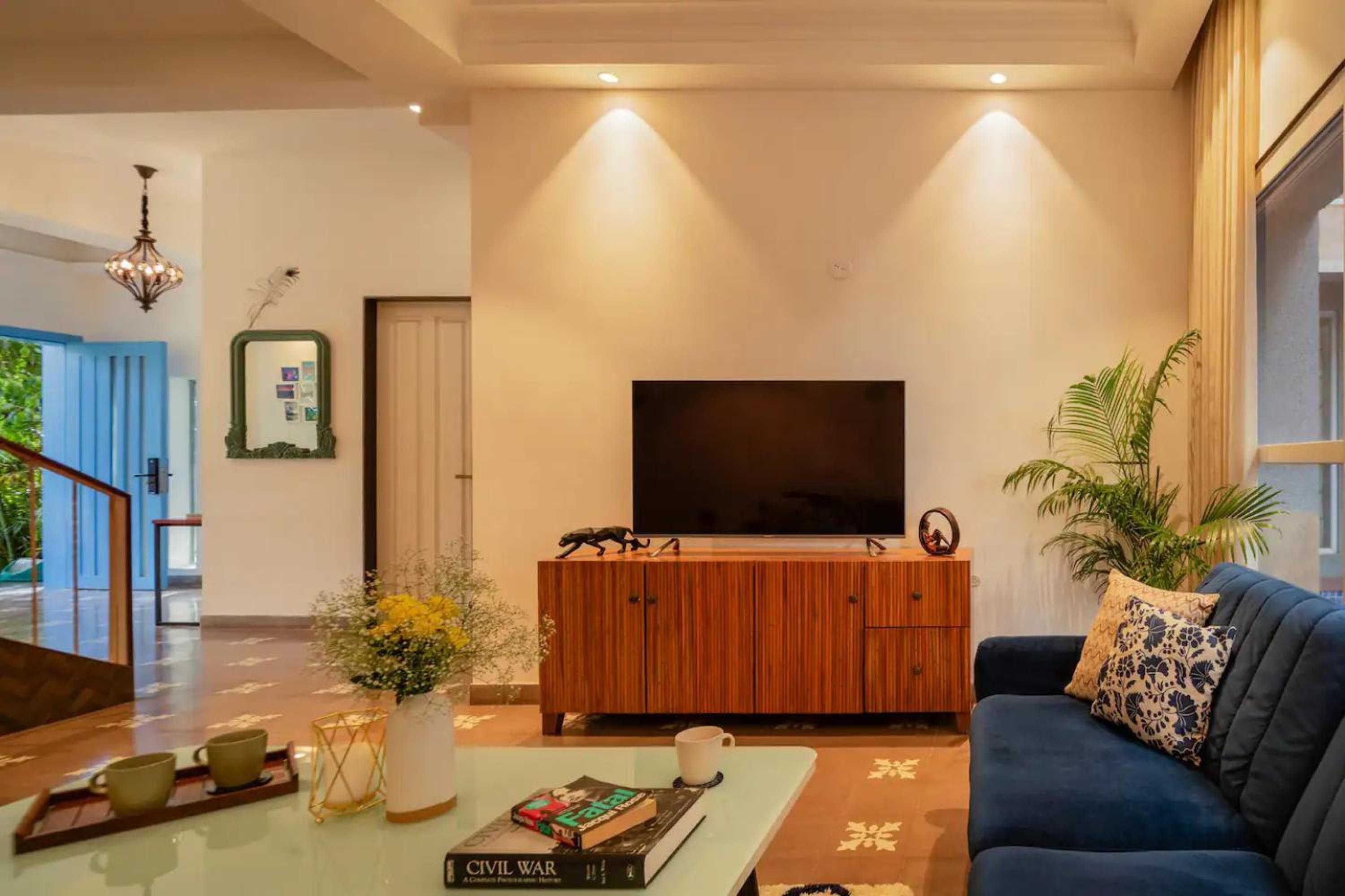 Villa photo 1