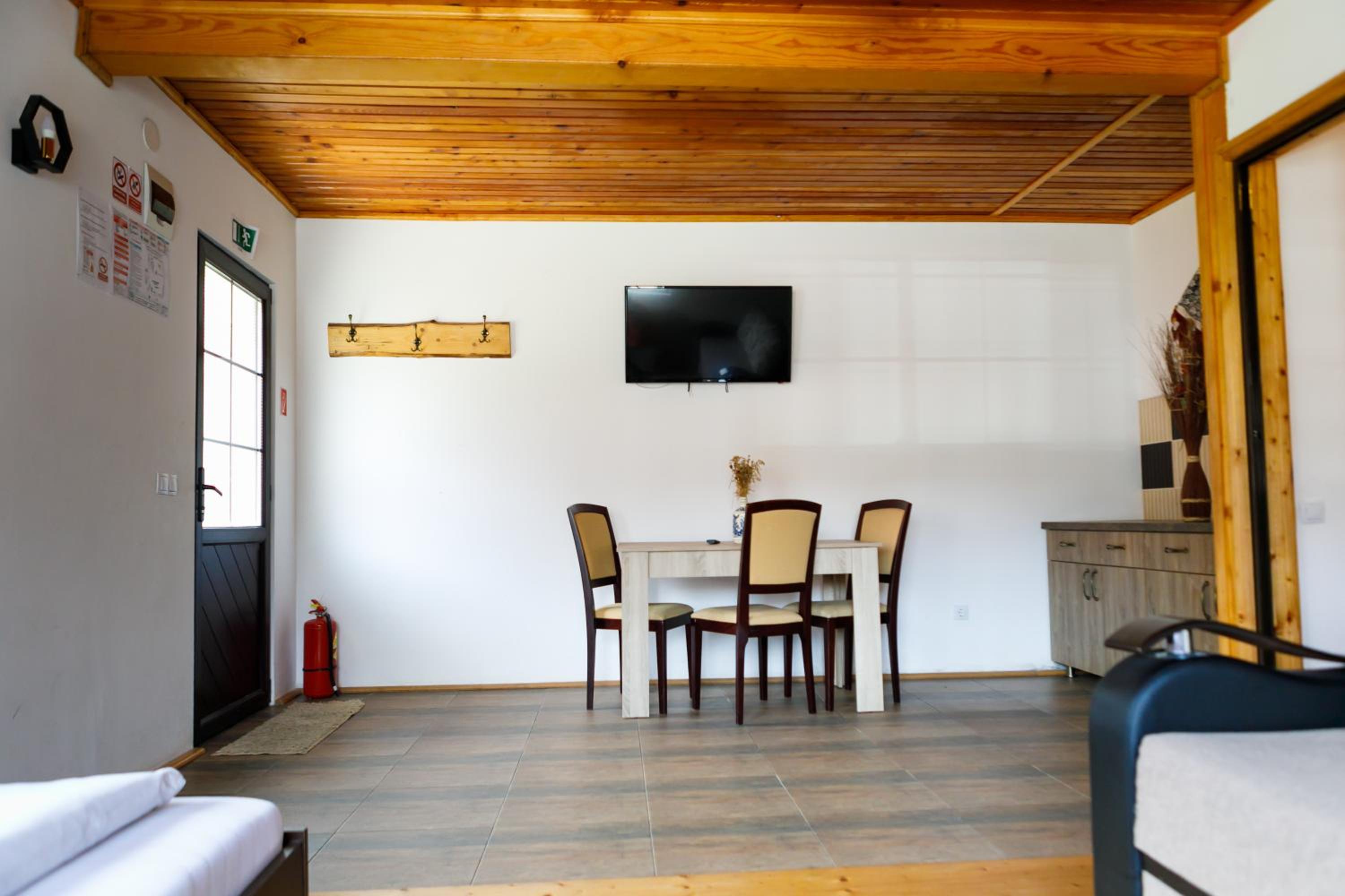 Apartment - Ground Floor photo 1