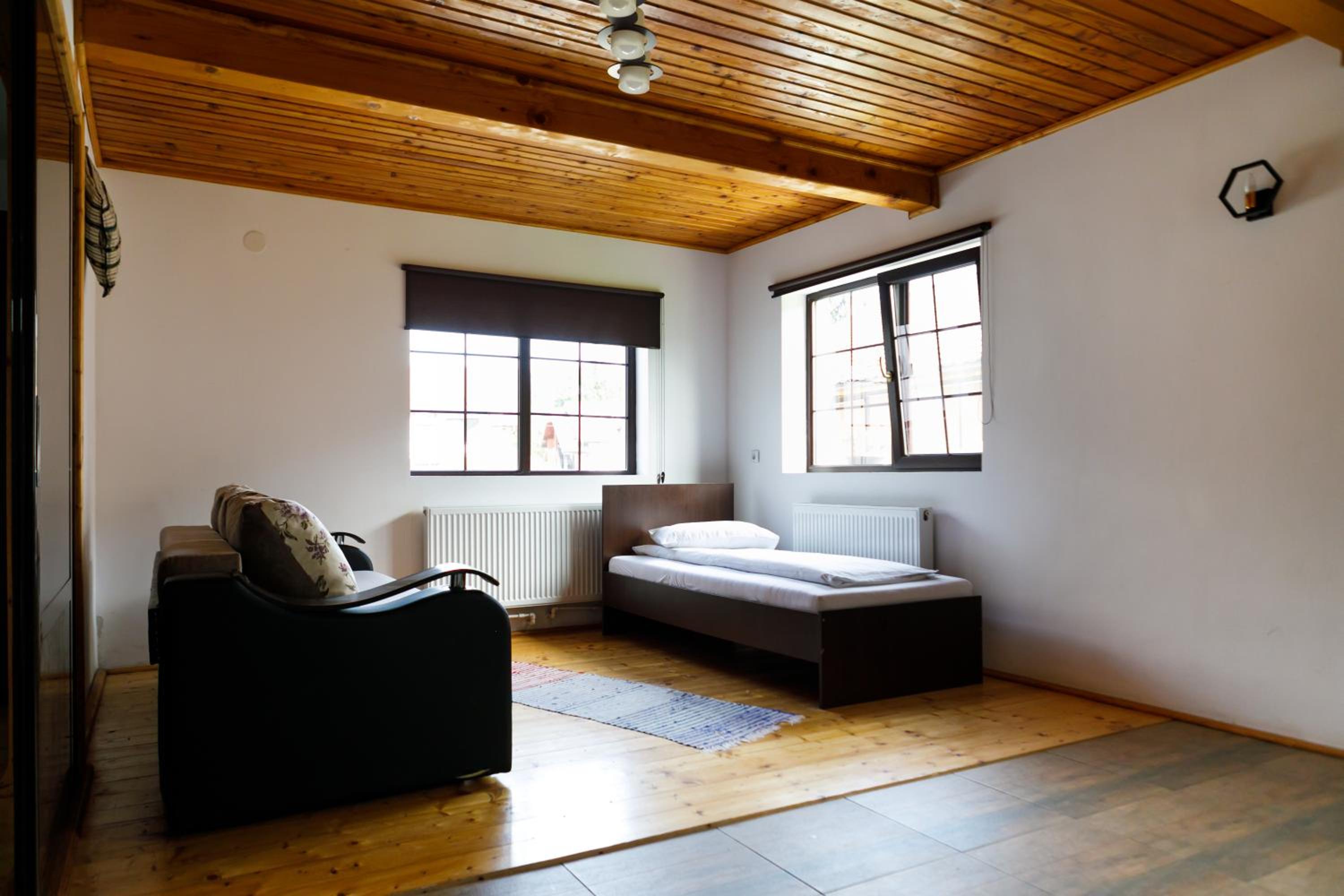Apartment - Ground Floor photo 3