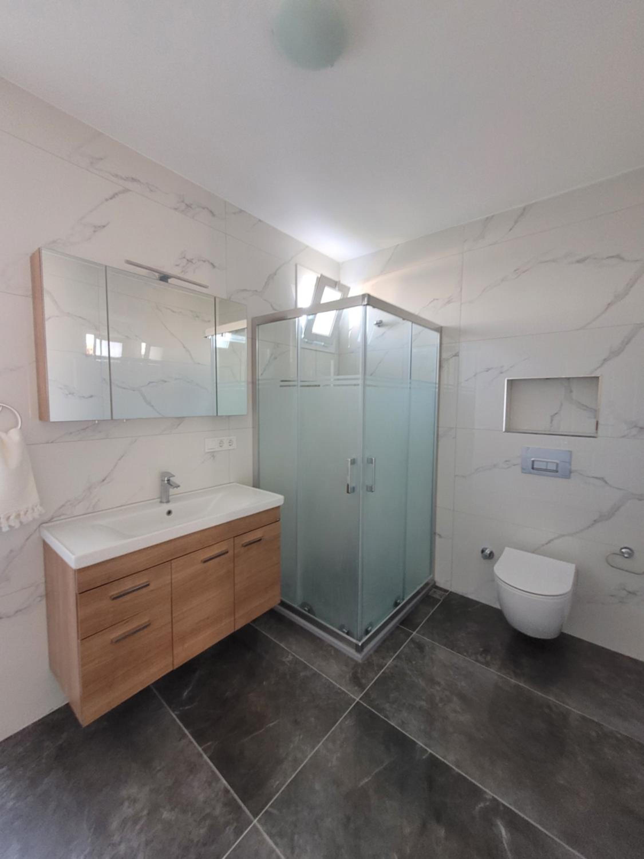 Three-Bedroom Villa photo 2