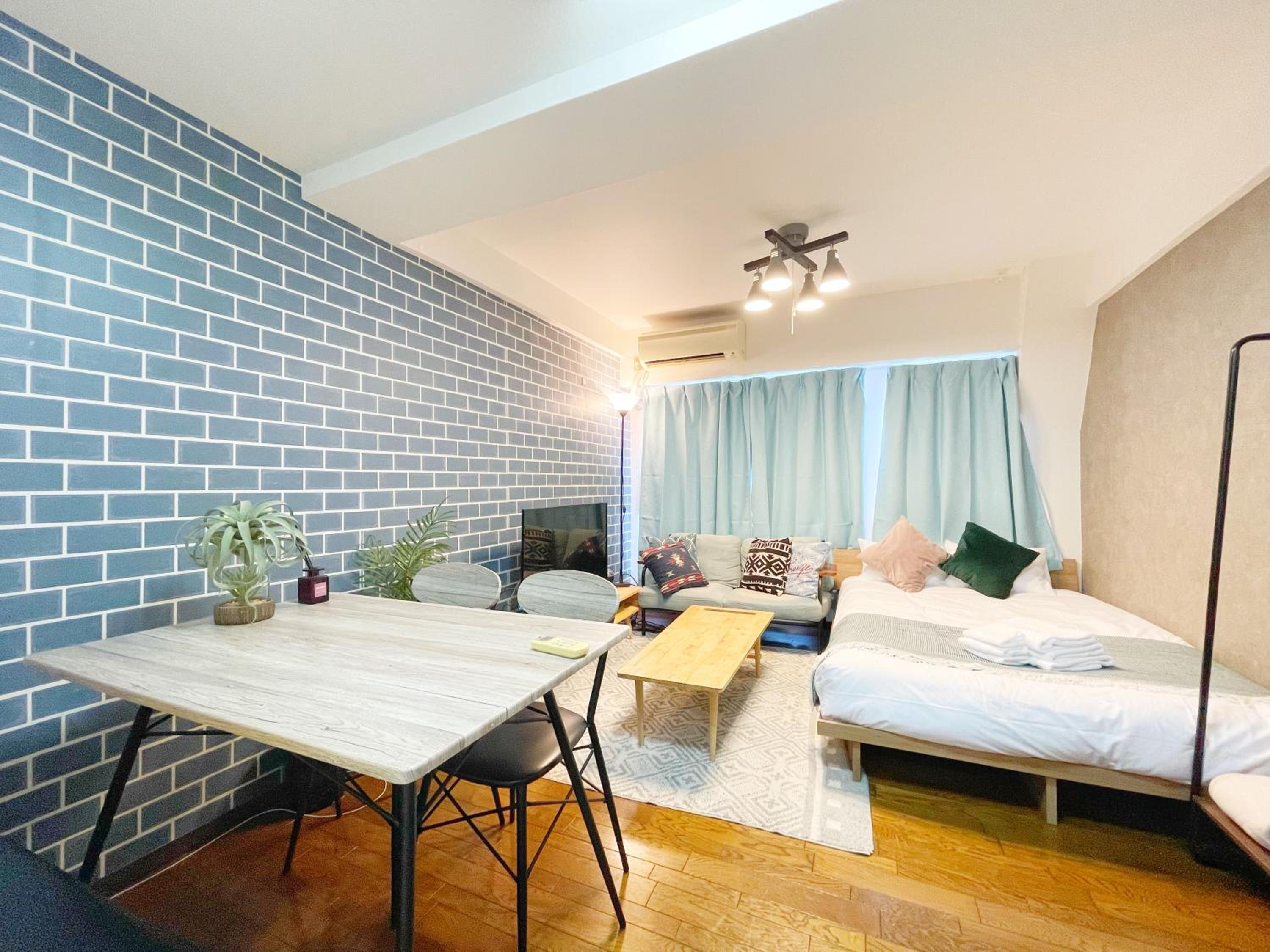 One-Bedroom Apartment photo 2