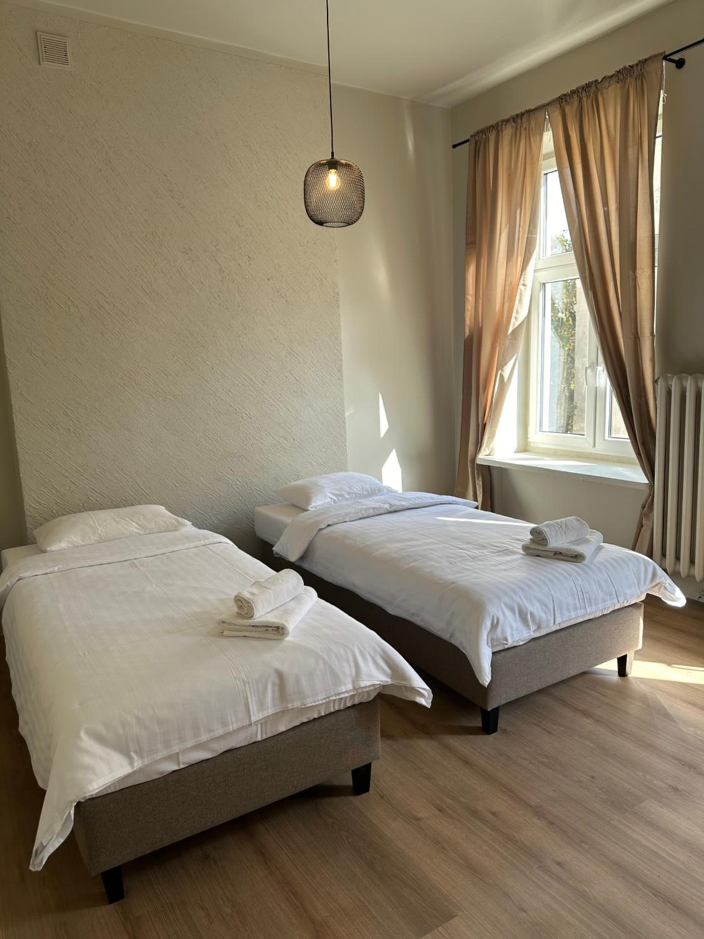 Double Room with Shared Bathroom photo 1