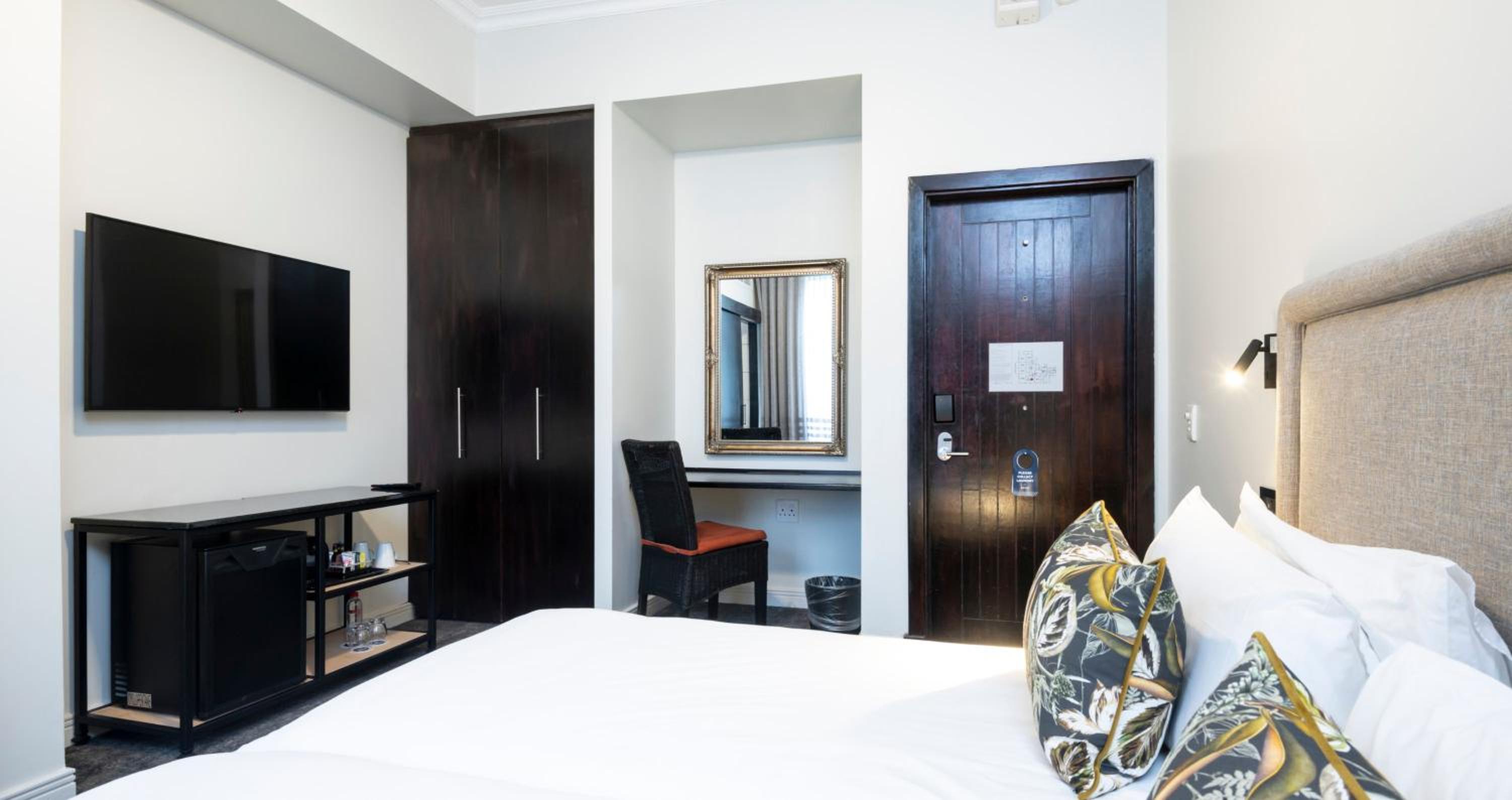 Universal Accessible Room photo 3
