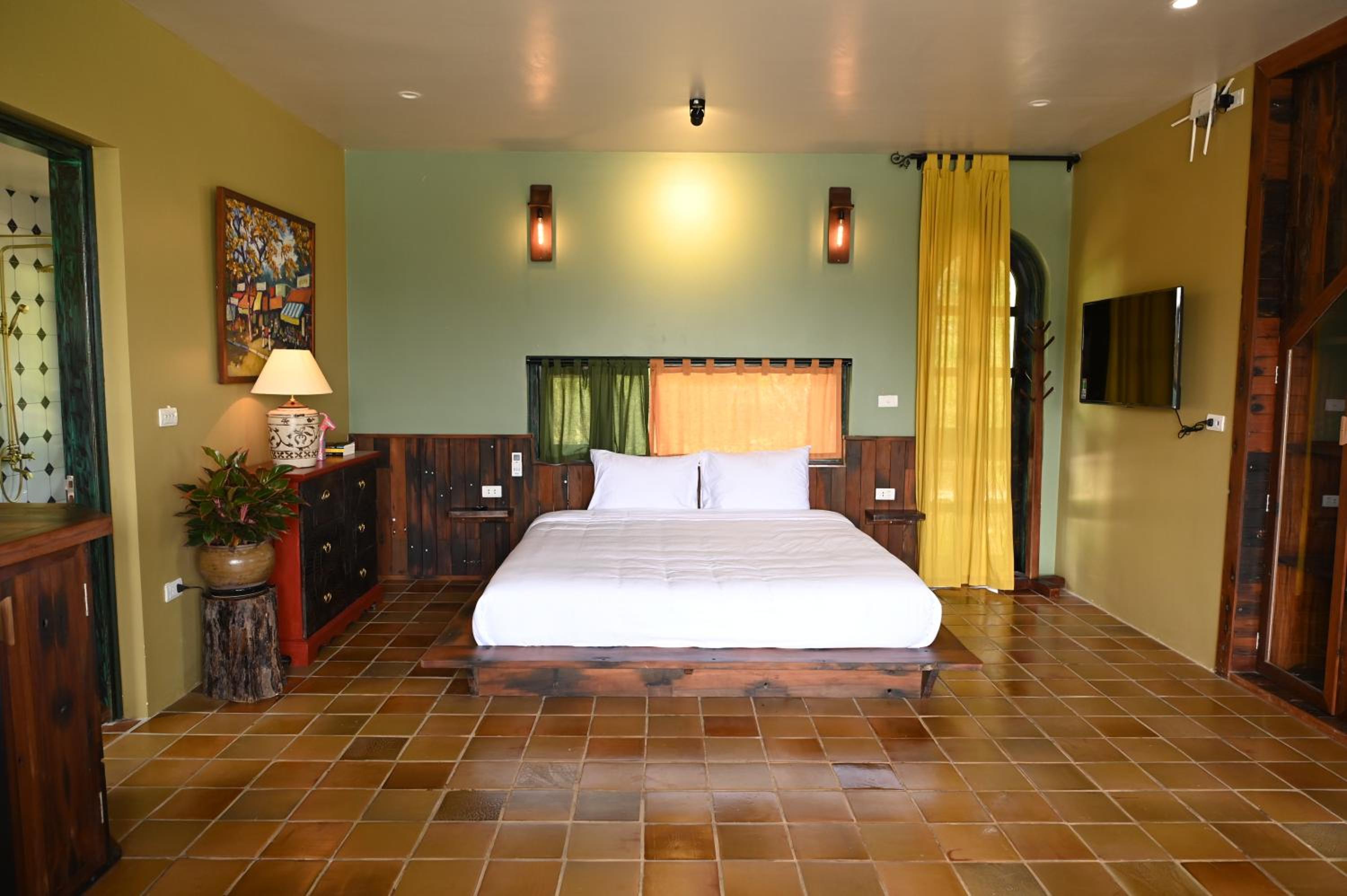 Deluxe Double Room - Photo 7