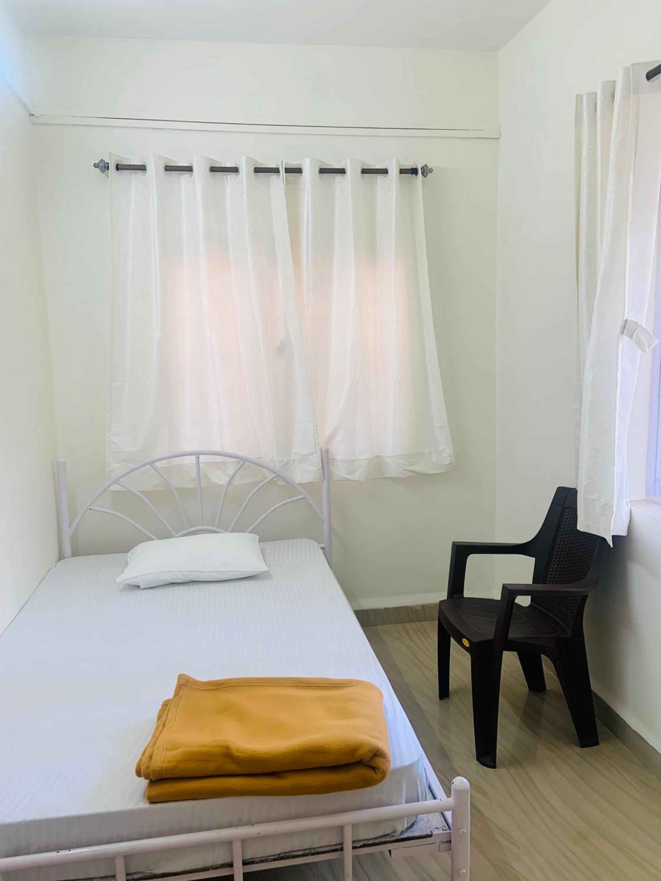 Single Room photo 1