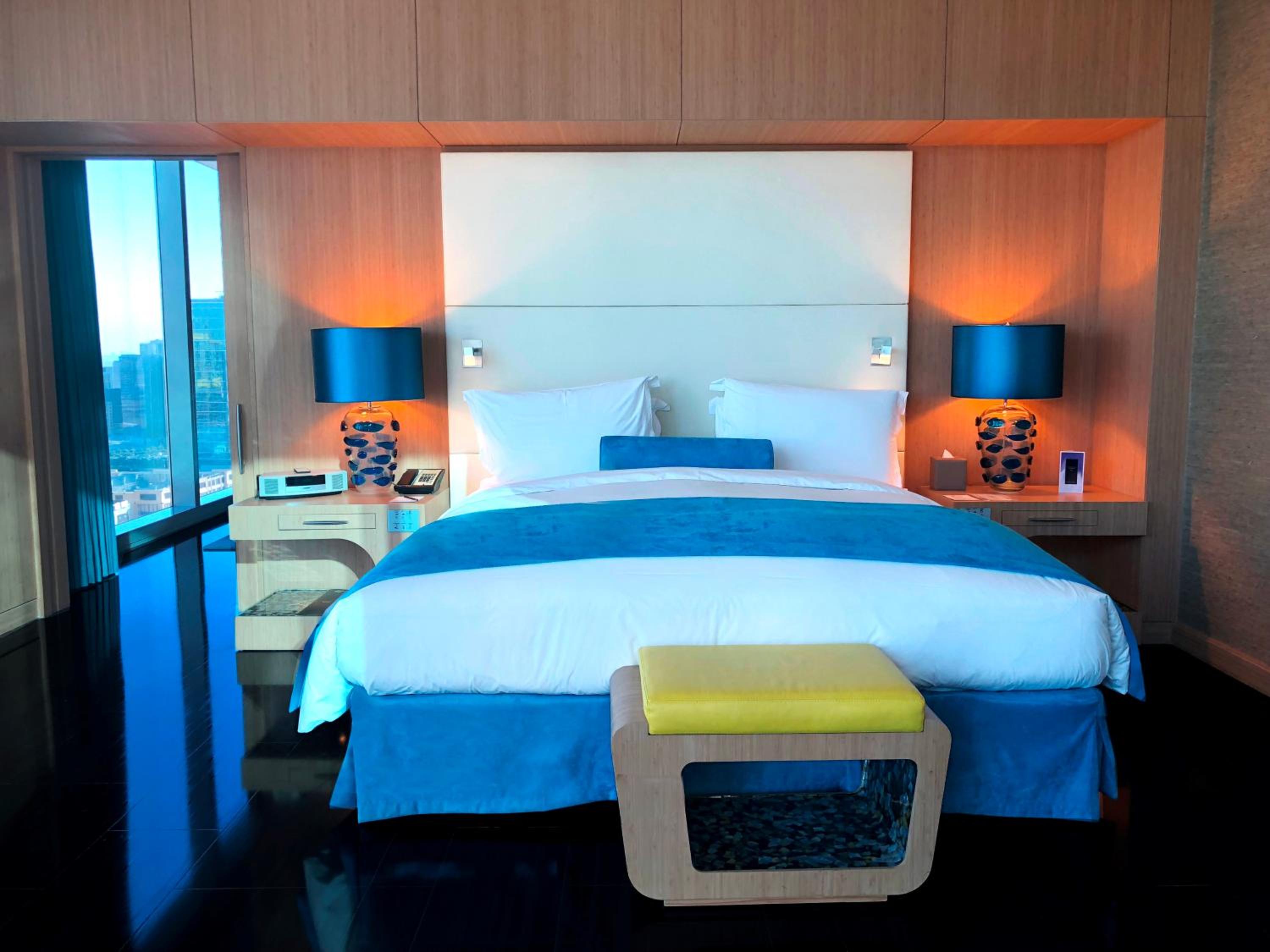 Presidential Suite with Club Access and Burj Khalifa View