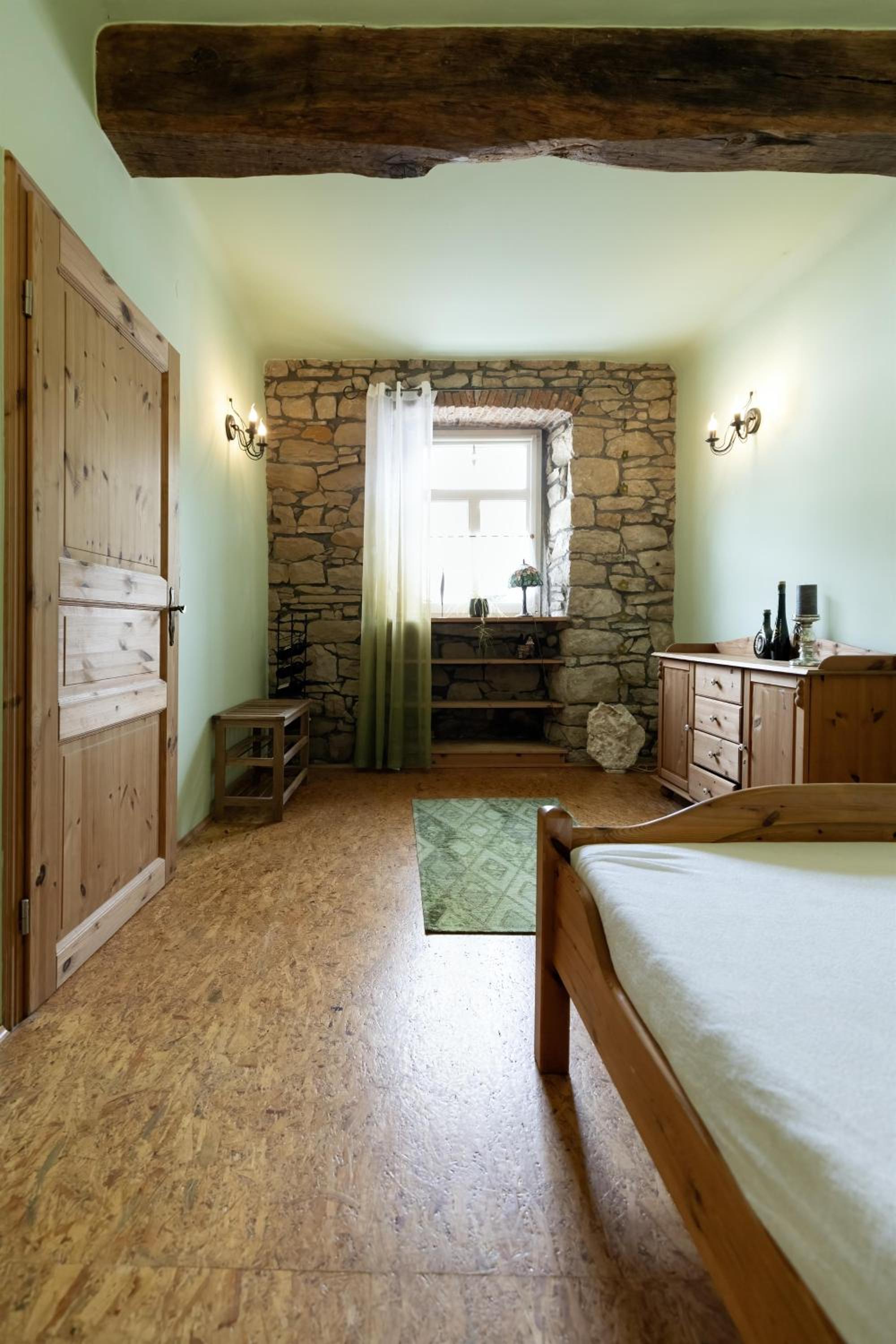 Four-Bedroom House photo 2