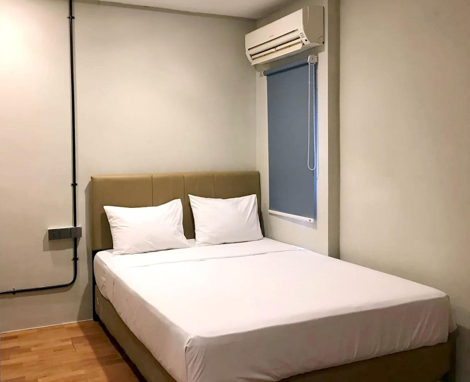 Deluxe Queen Room - Photo 1