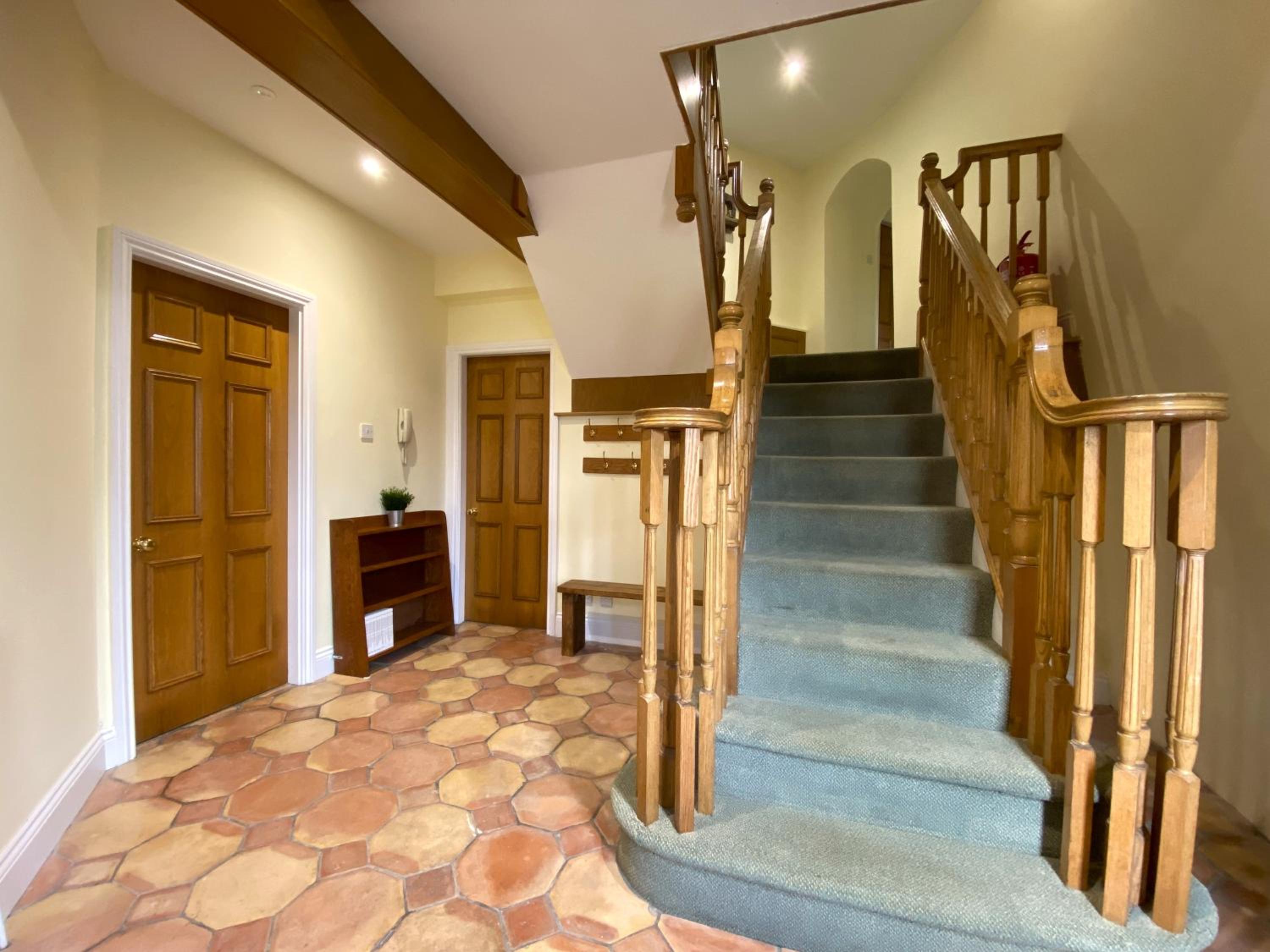 Four-Bedroom House photo 1