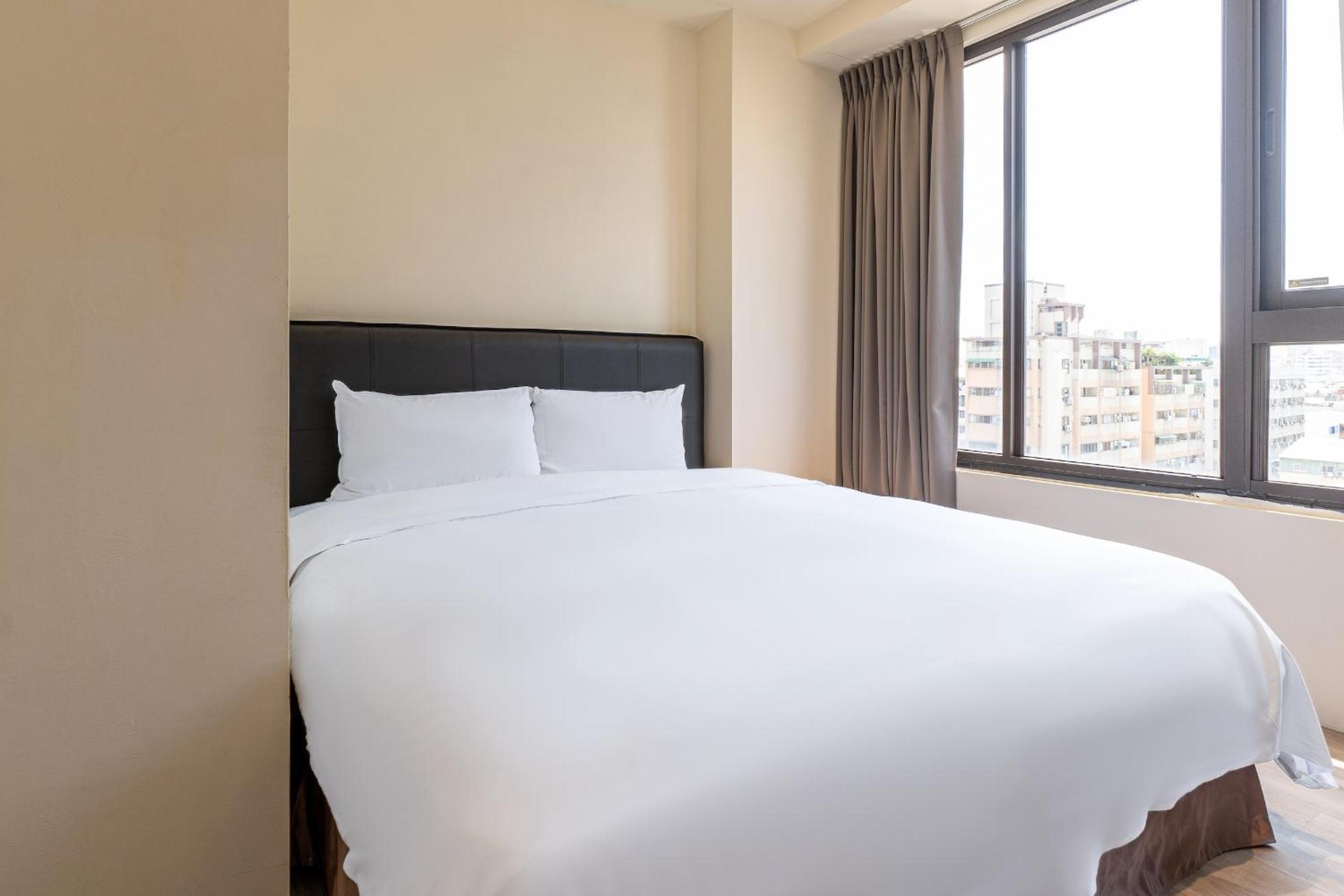 Double Room (Check-In After 20:00)
