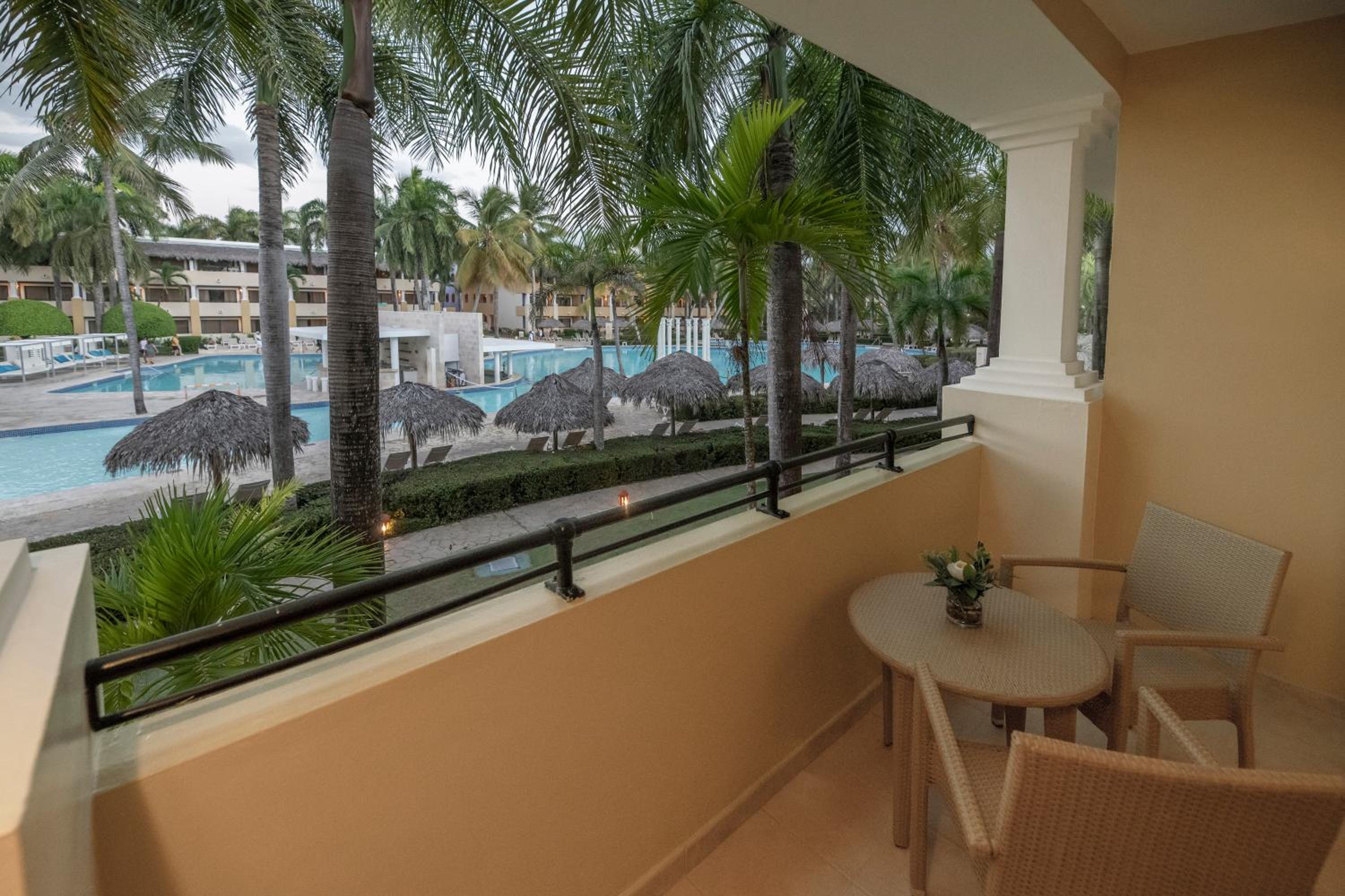Double Pool View (1 Adult + 2 Children)