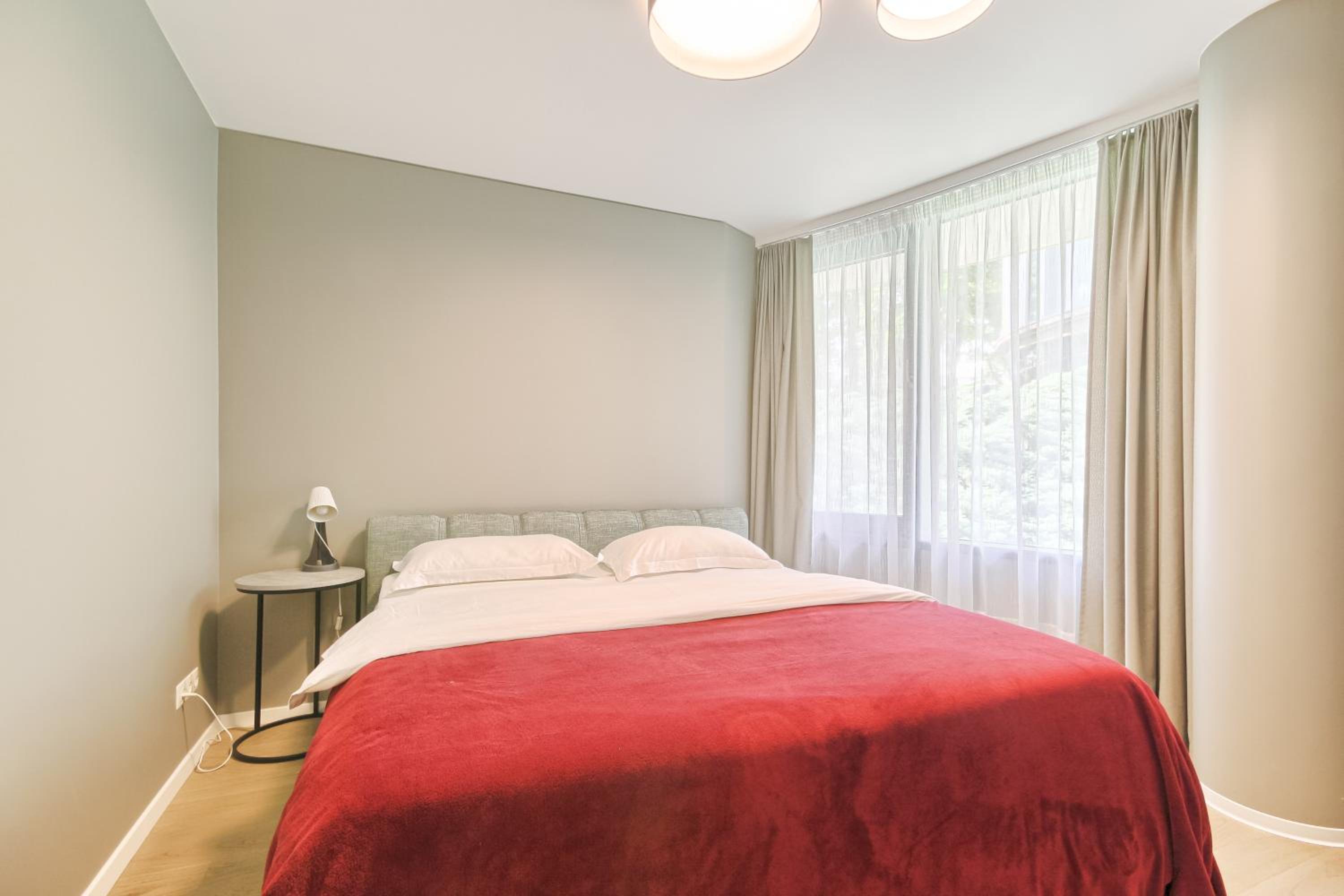 Studio Apartment photo 2